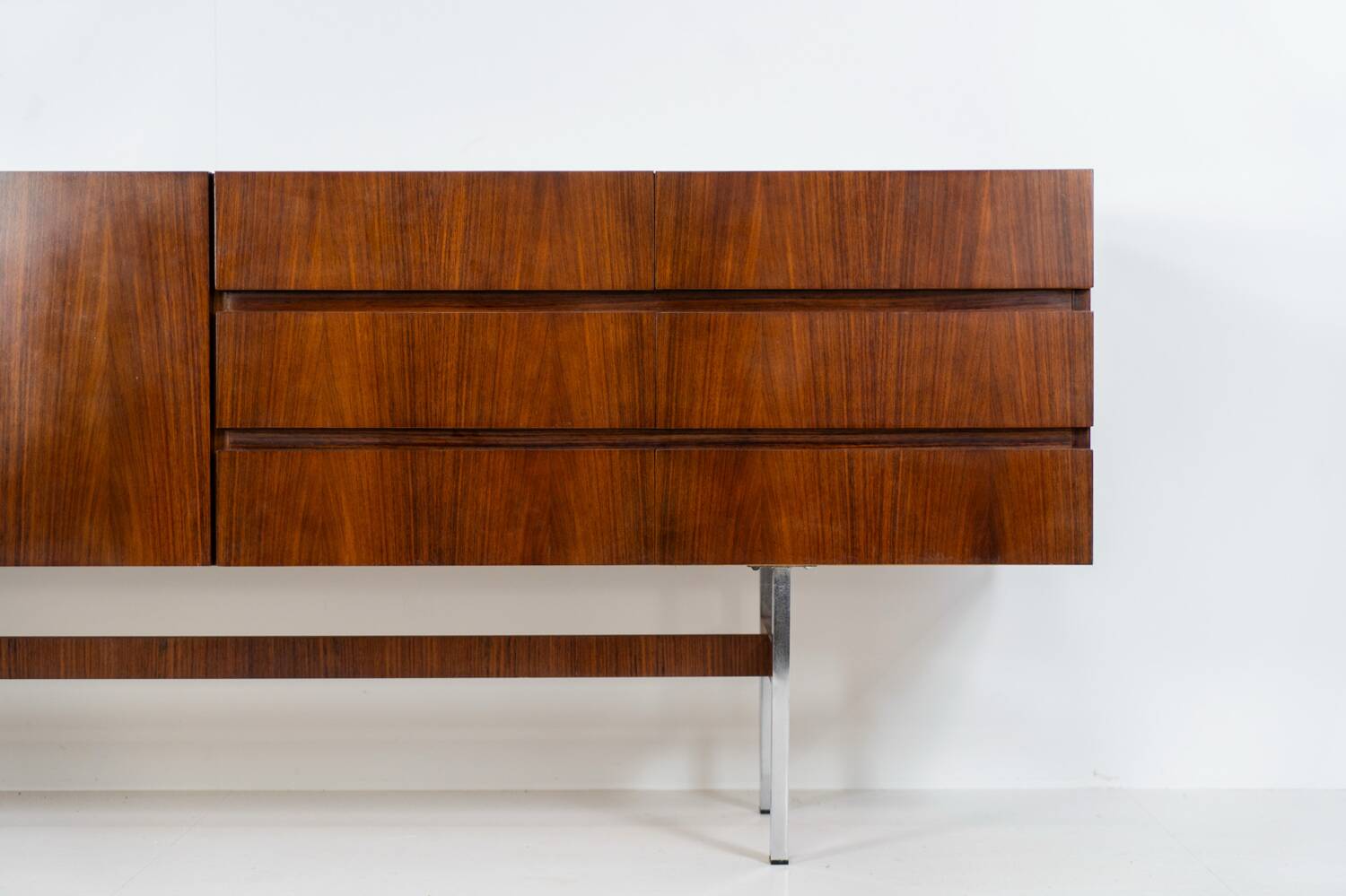 XL sideboard in rosewood by Musterring (Germany, 1960s).
