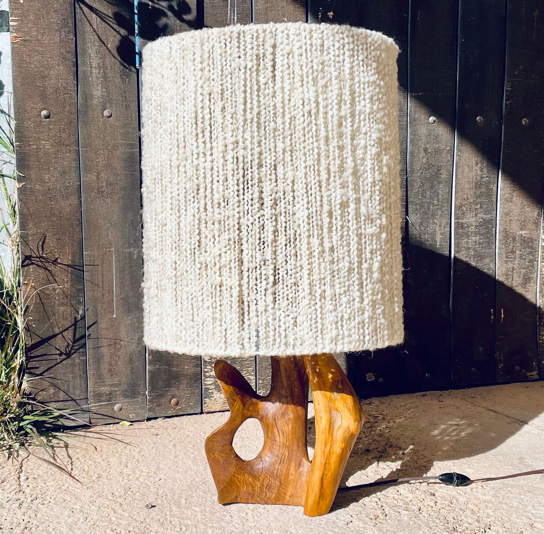 Artisanal brutalist lamp 70's