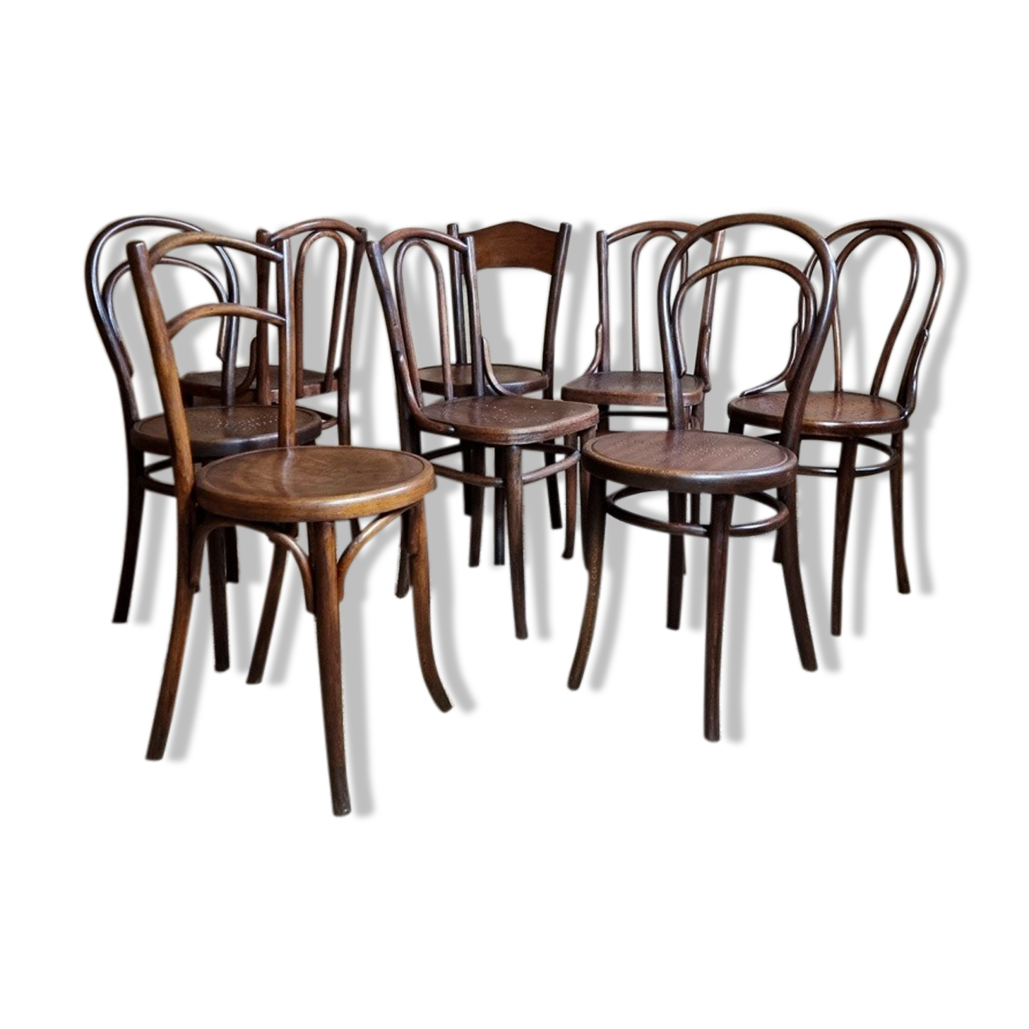 Mix 8 Viennese bistro chairs early twentieth century