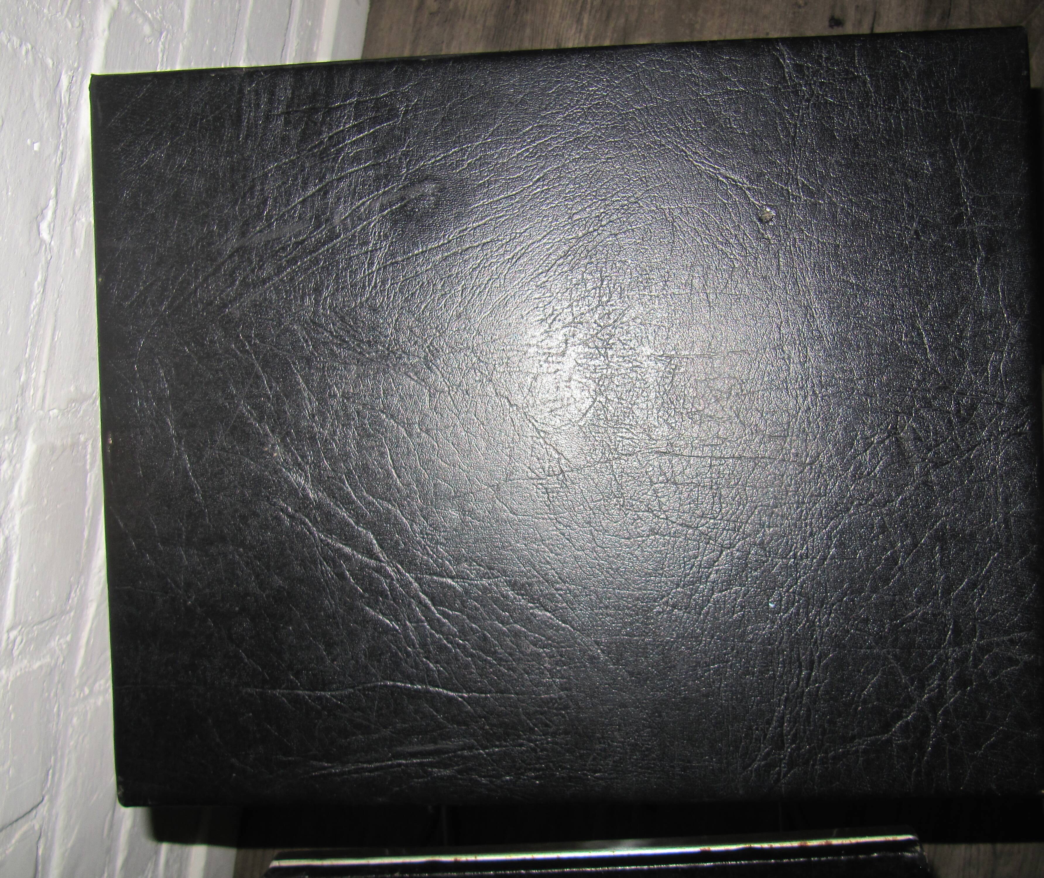 2 tables vintage 1960