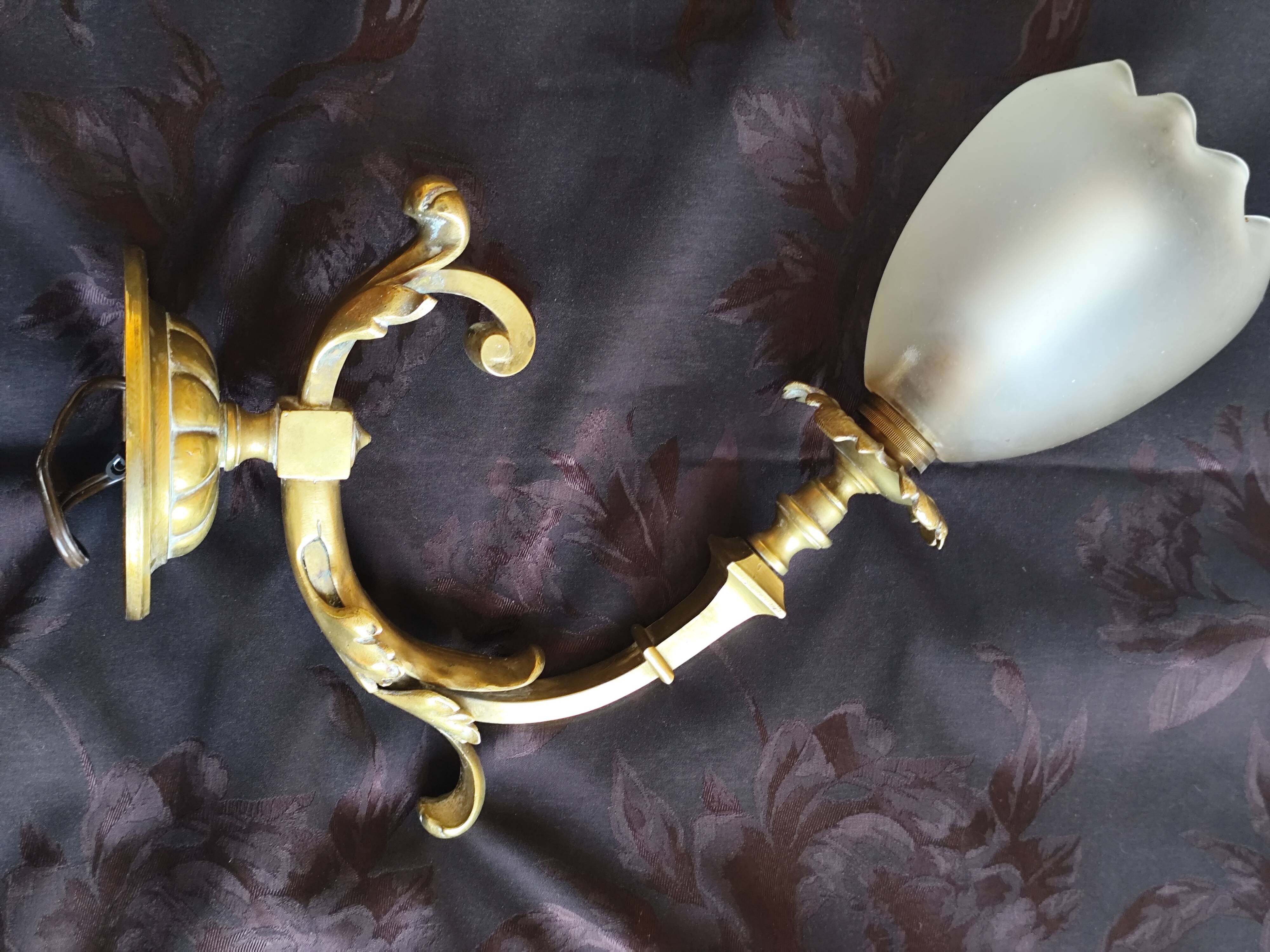 Bronze wall light with opaque glass tulip 1900