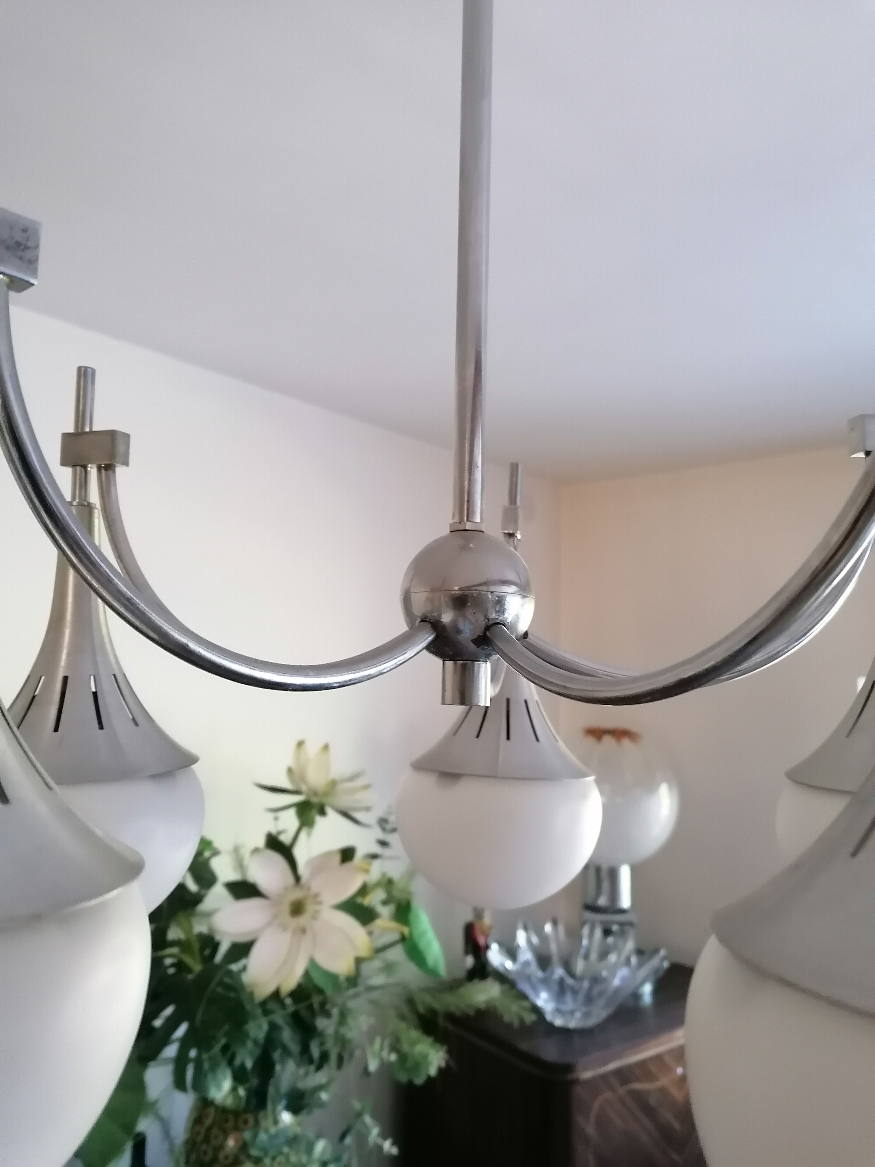 Chandelier from Sciolari Illuminazionne to Milan