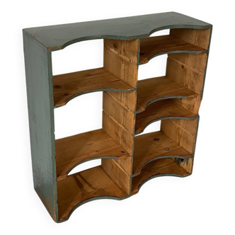 Workshop shelf