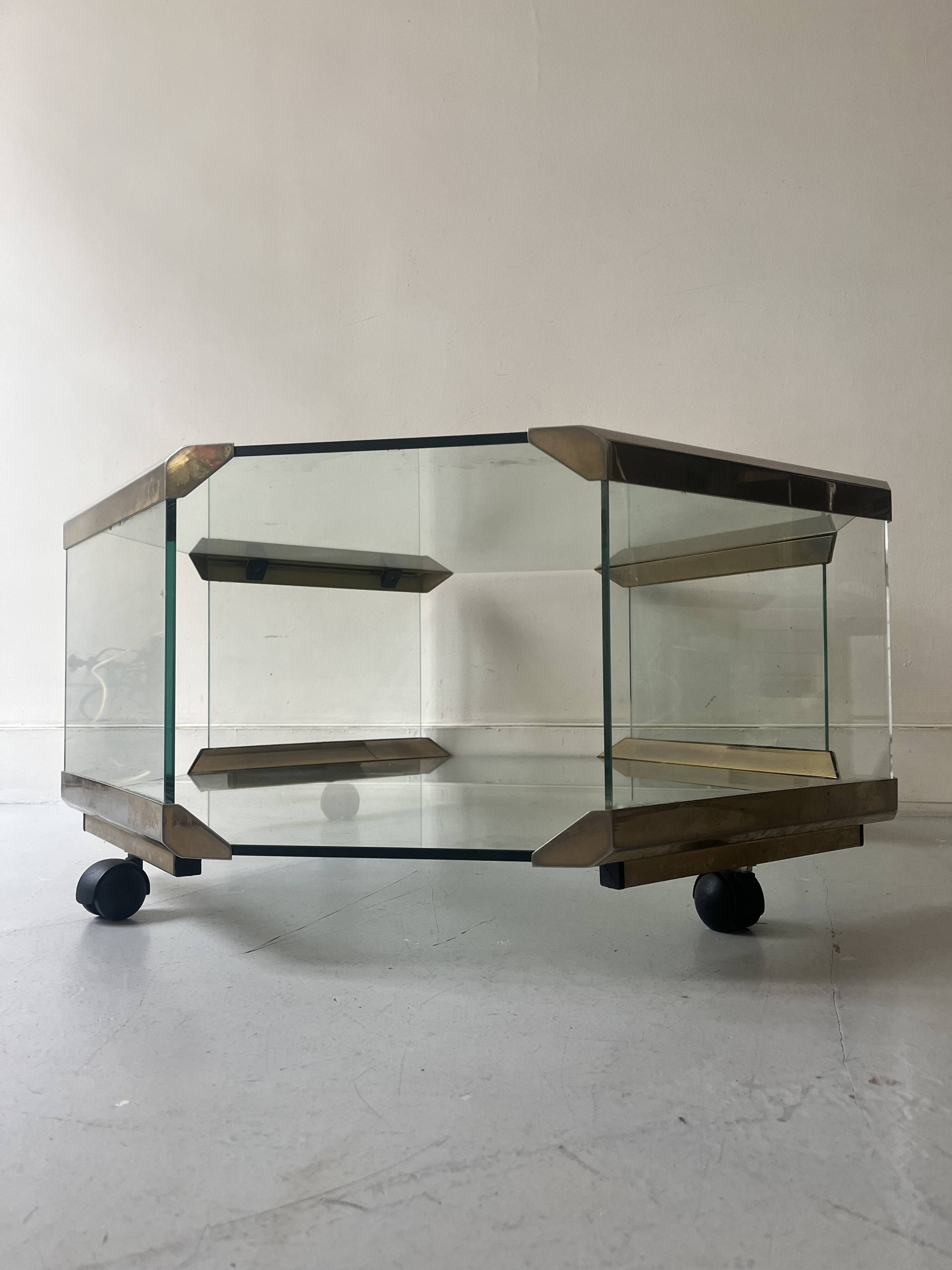 Hexagonal coffee table on wheels in glass and brass by Galloti & Radice, Italy 1970