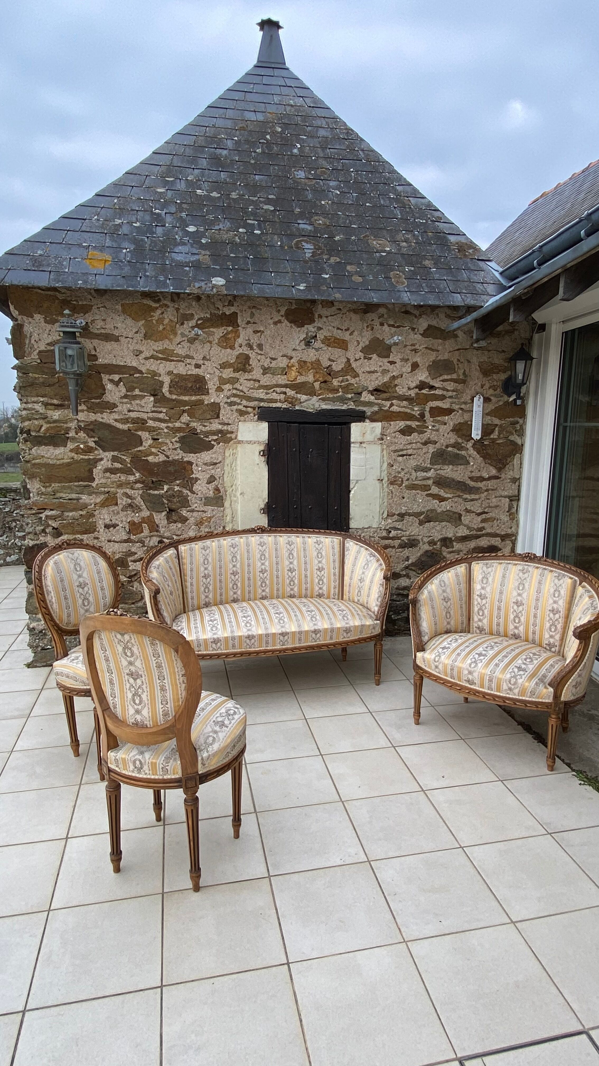 Salon soie et bois style Louis XV