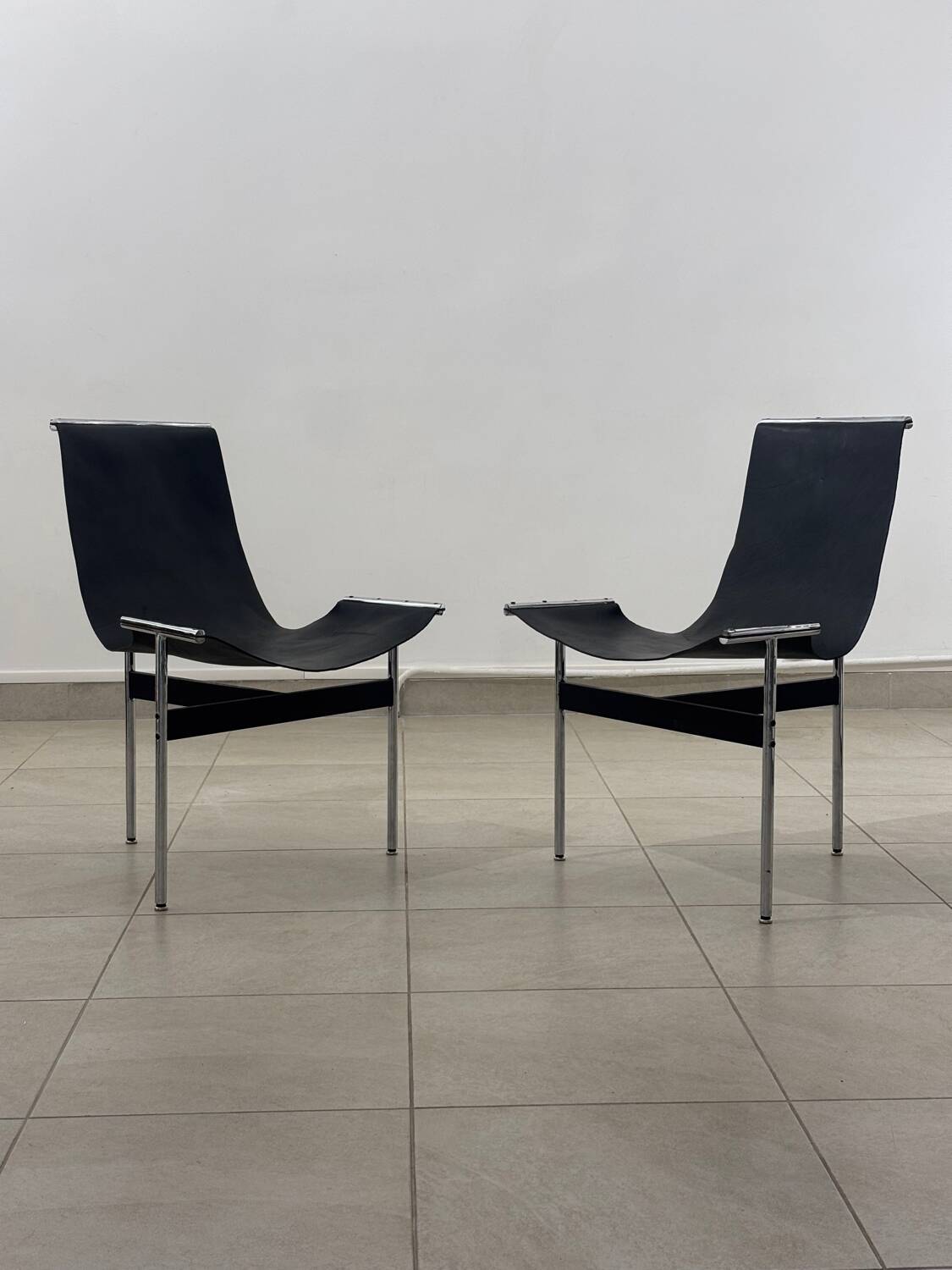 Pair of  T armchairs by Katavolos Little and Kelley, Laverne International