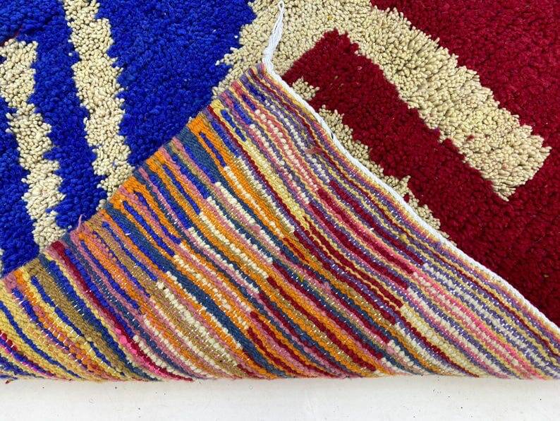 Traditional handcrafted Berber rug, size 140 x 260 cm