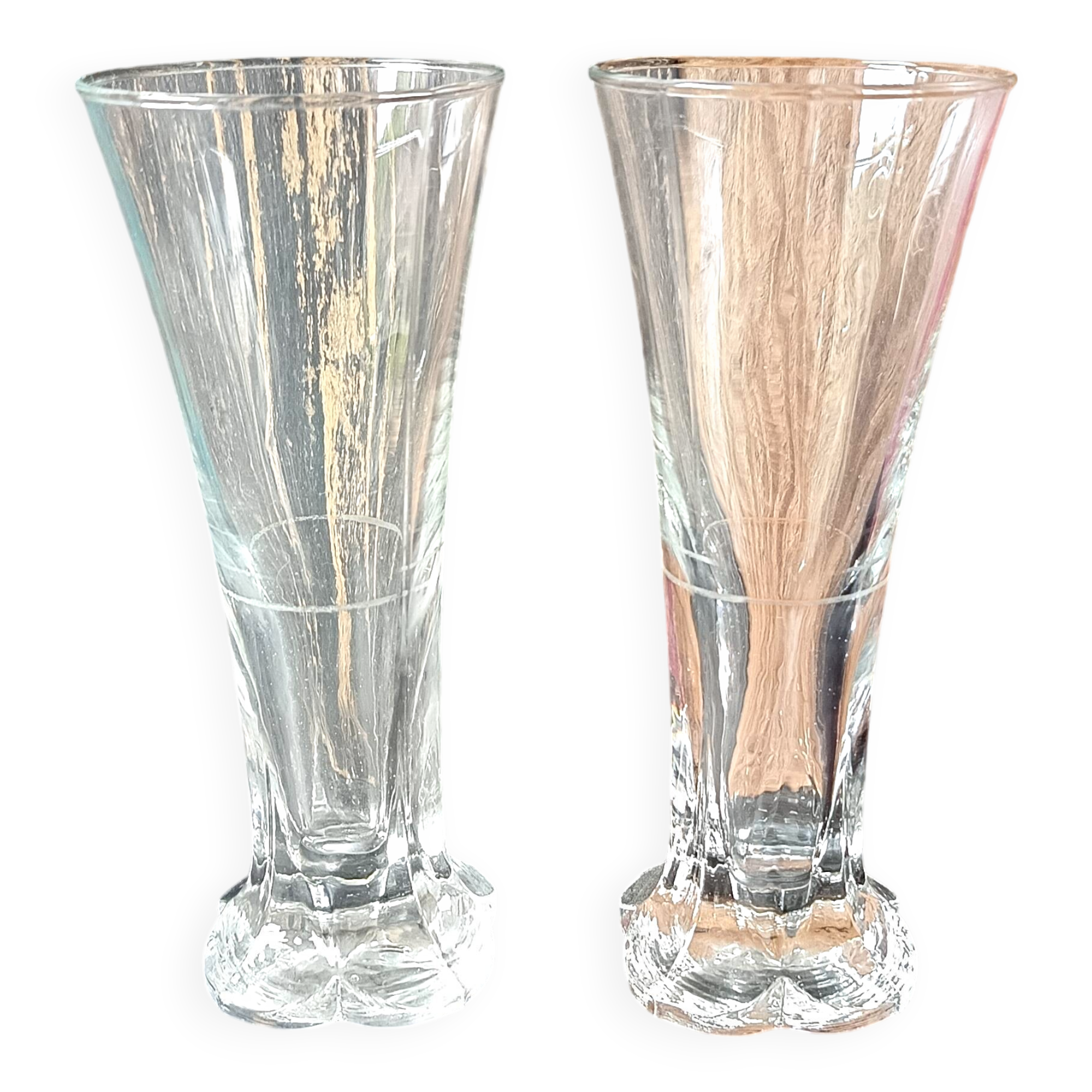 Pair of old pastis glasses with art deco dosage mark