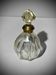Grande carafe ancienne pour spiritueux – verre taillé et col argenté