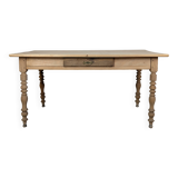Raw wood farmhouse table