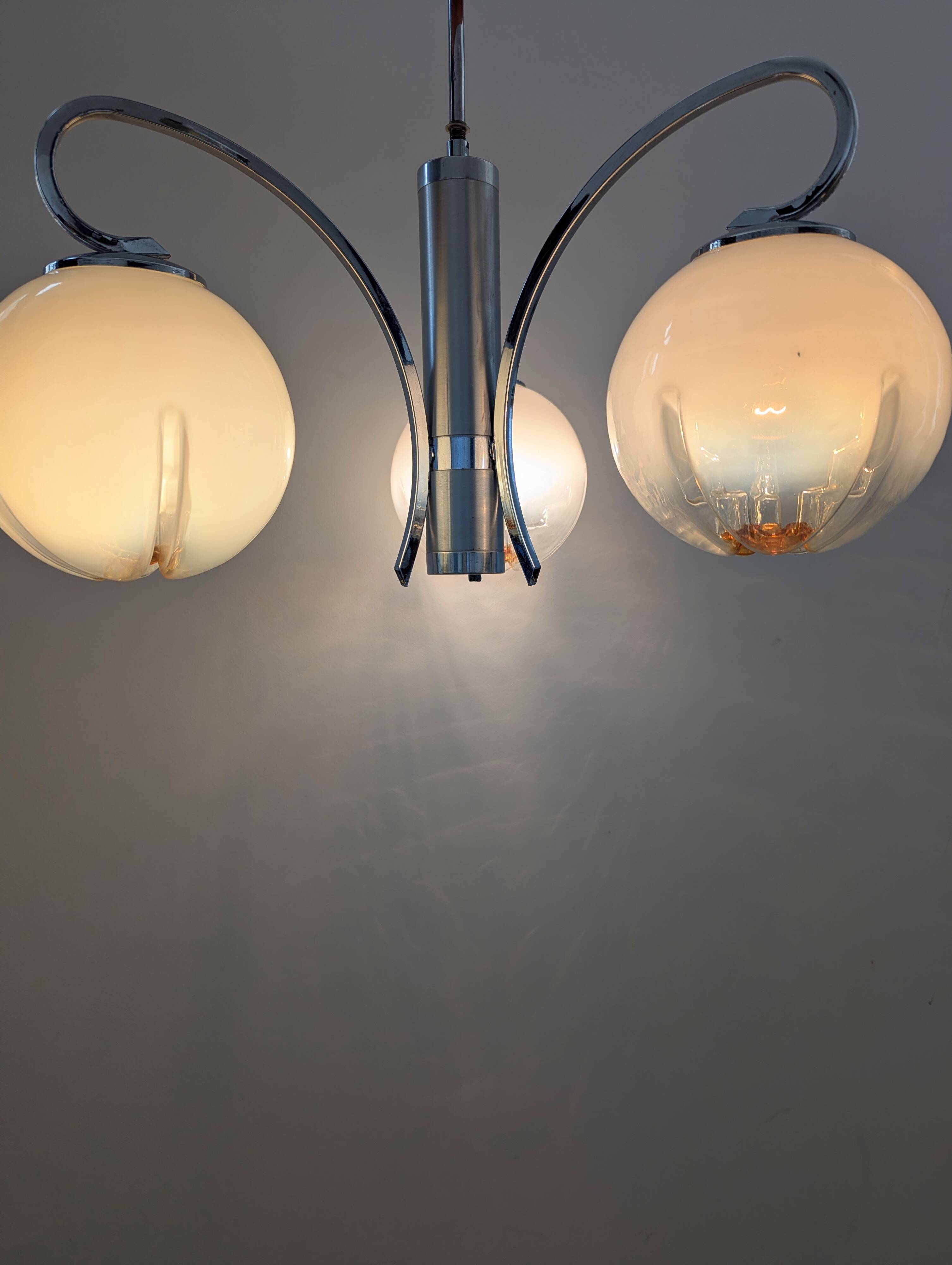 Delmas 3-branch chandelier