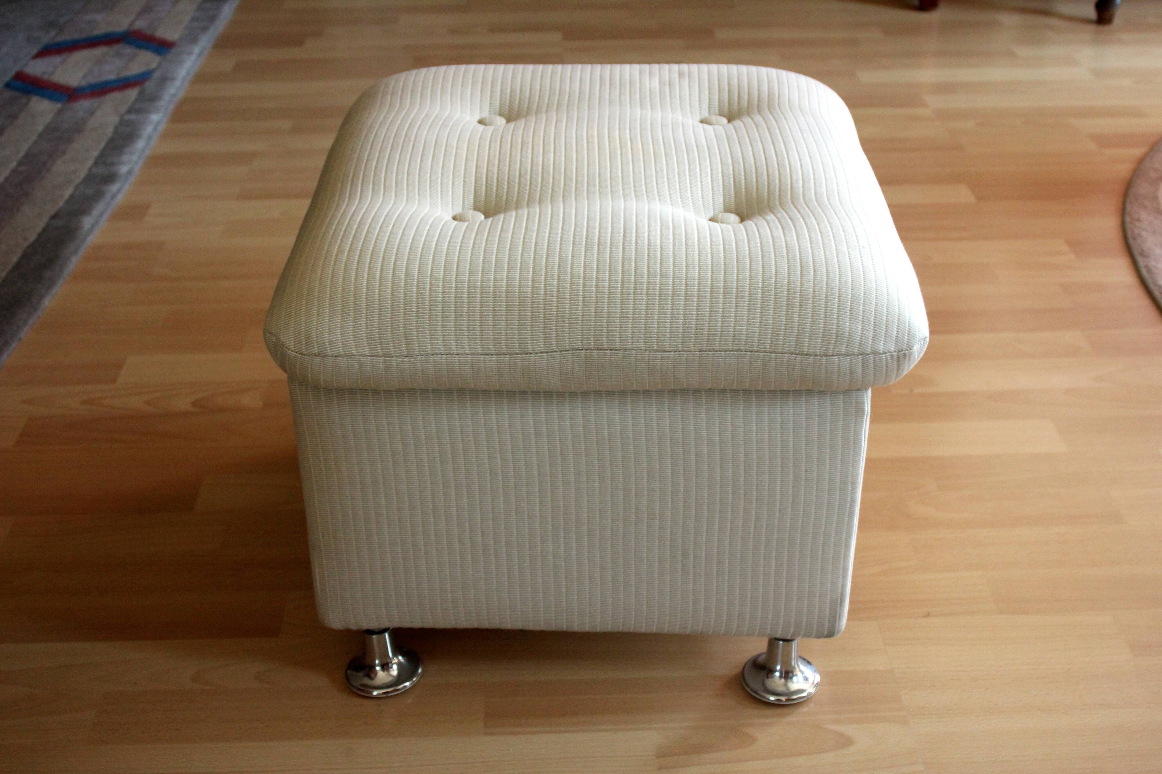 1970s bedroom stool, laundry chest, made of fabric, metal and plastic, vintage