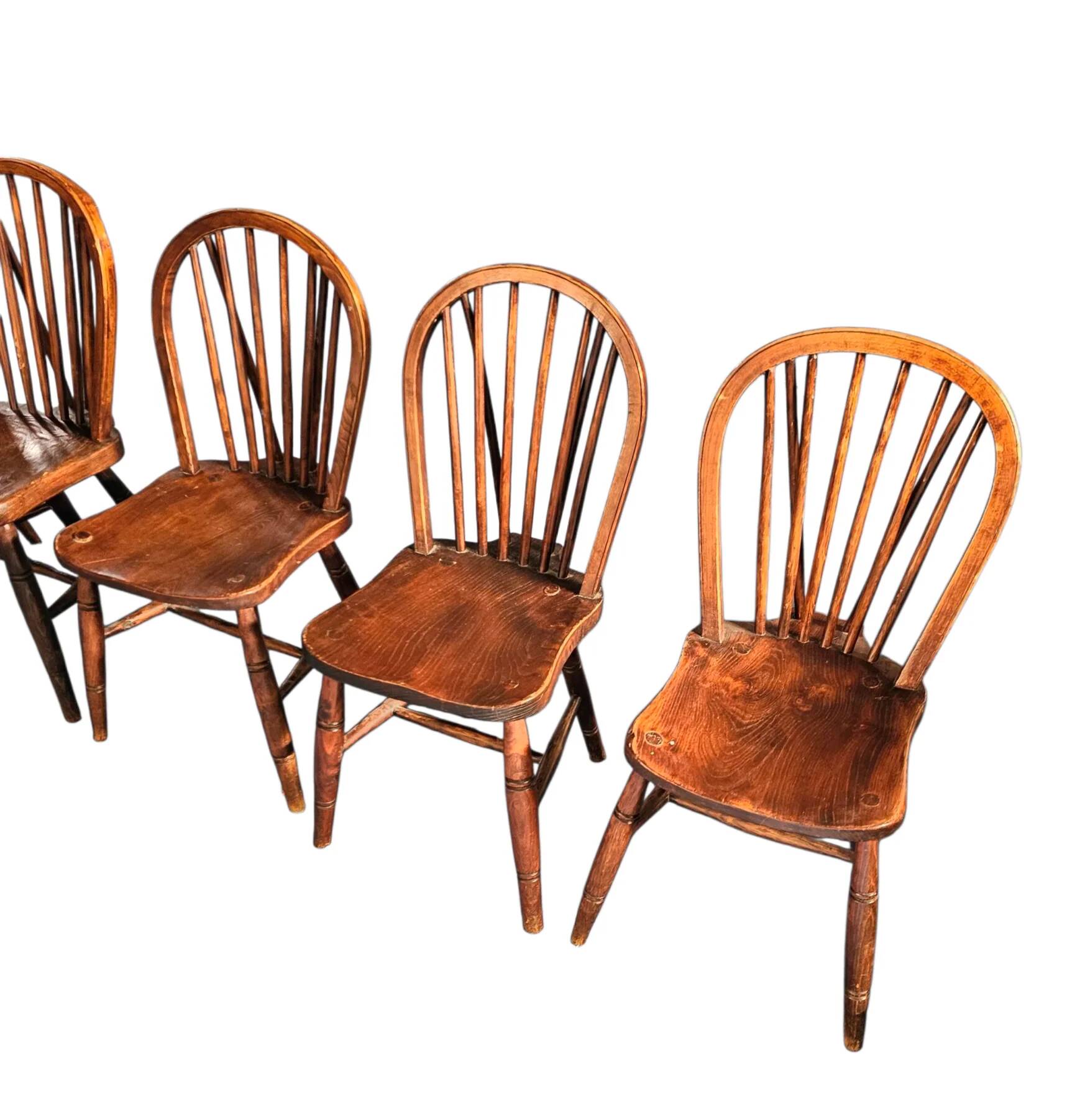 6 x 19th century / Windsor stick back chairs