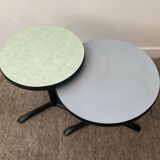 2 guéridons vintage en métal et formica