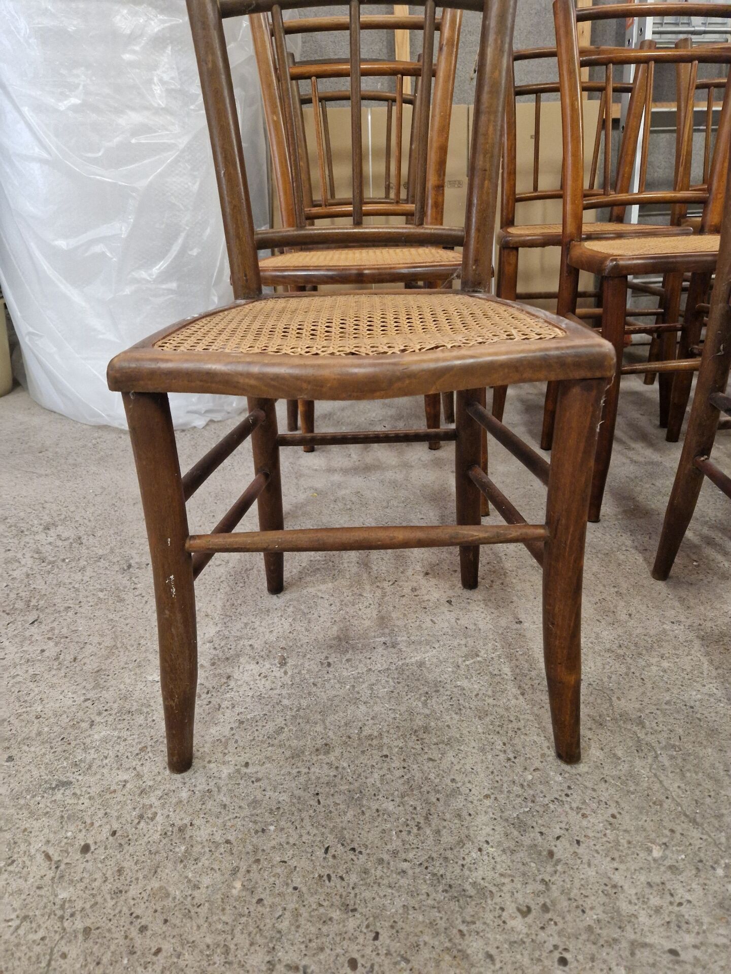 Chaises de bistrot