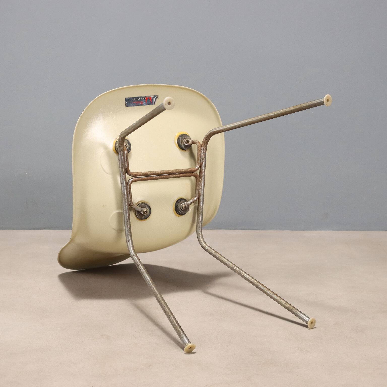 DSS chair by Charles & Ray Eames for Herman Miller - 1960s