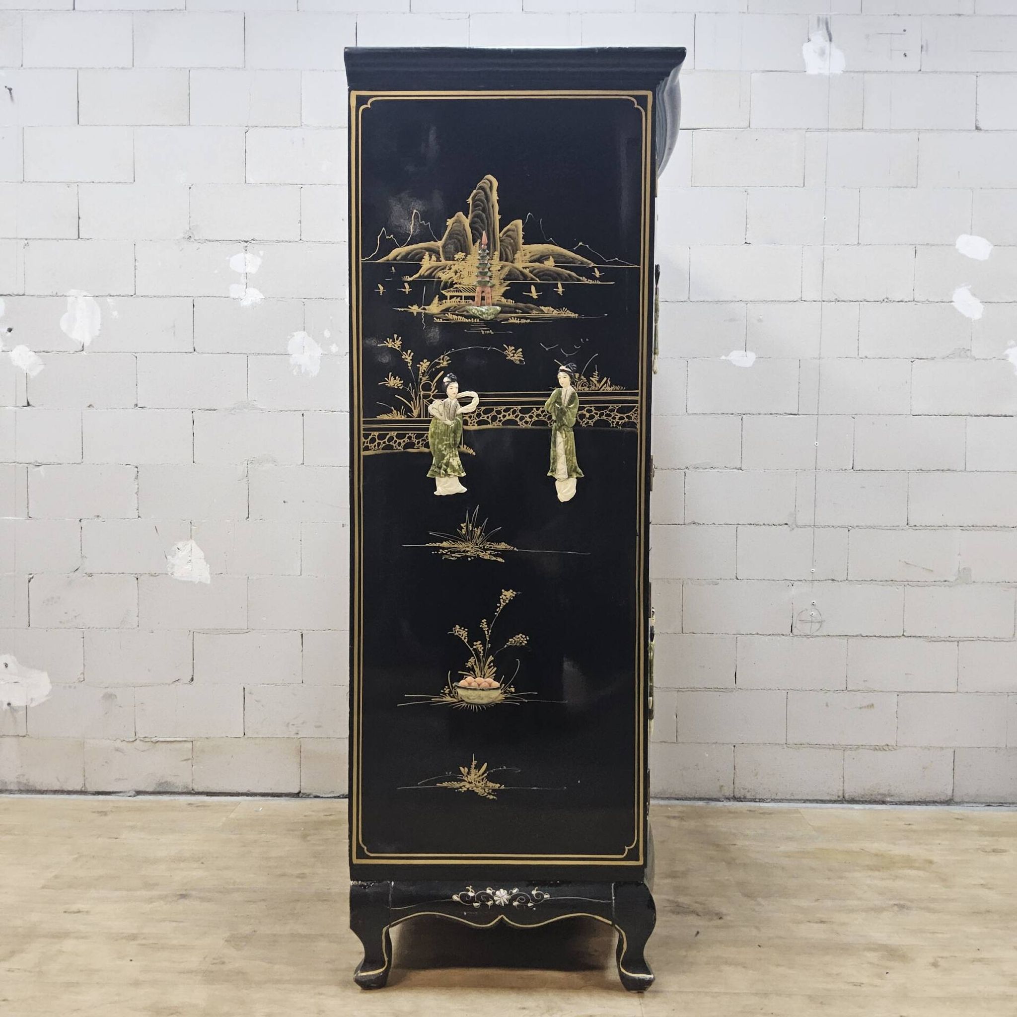 Vintage Chinese black lacquer cabinet soapstone, mother-of-pearl bohemia