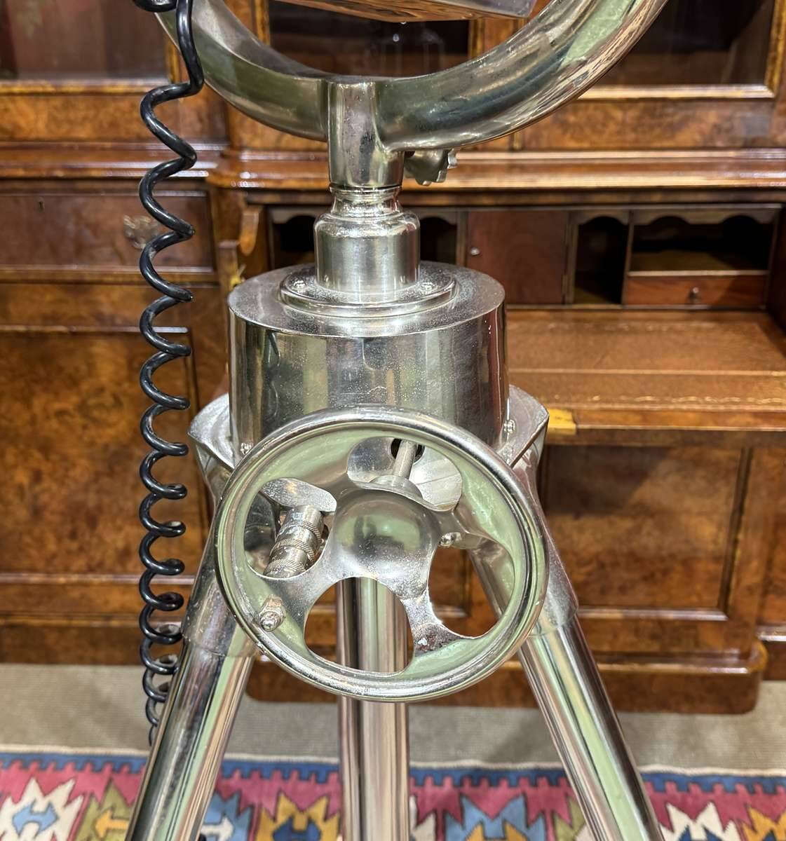 Modern marine style spotlight floor lamp