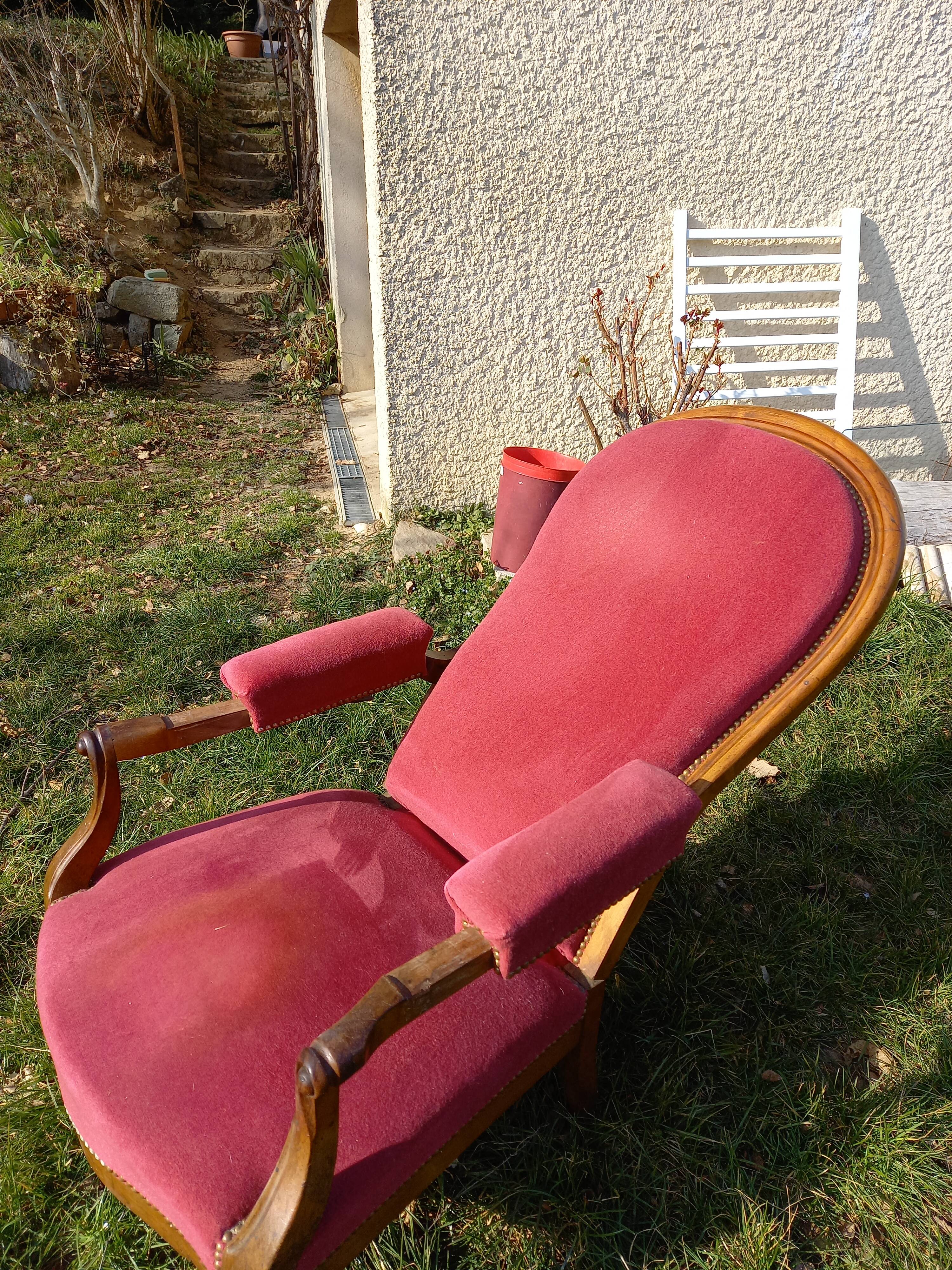 Reclining chair
