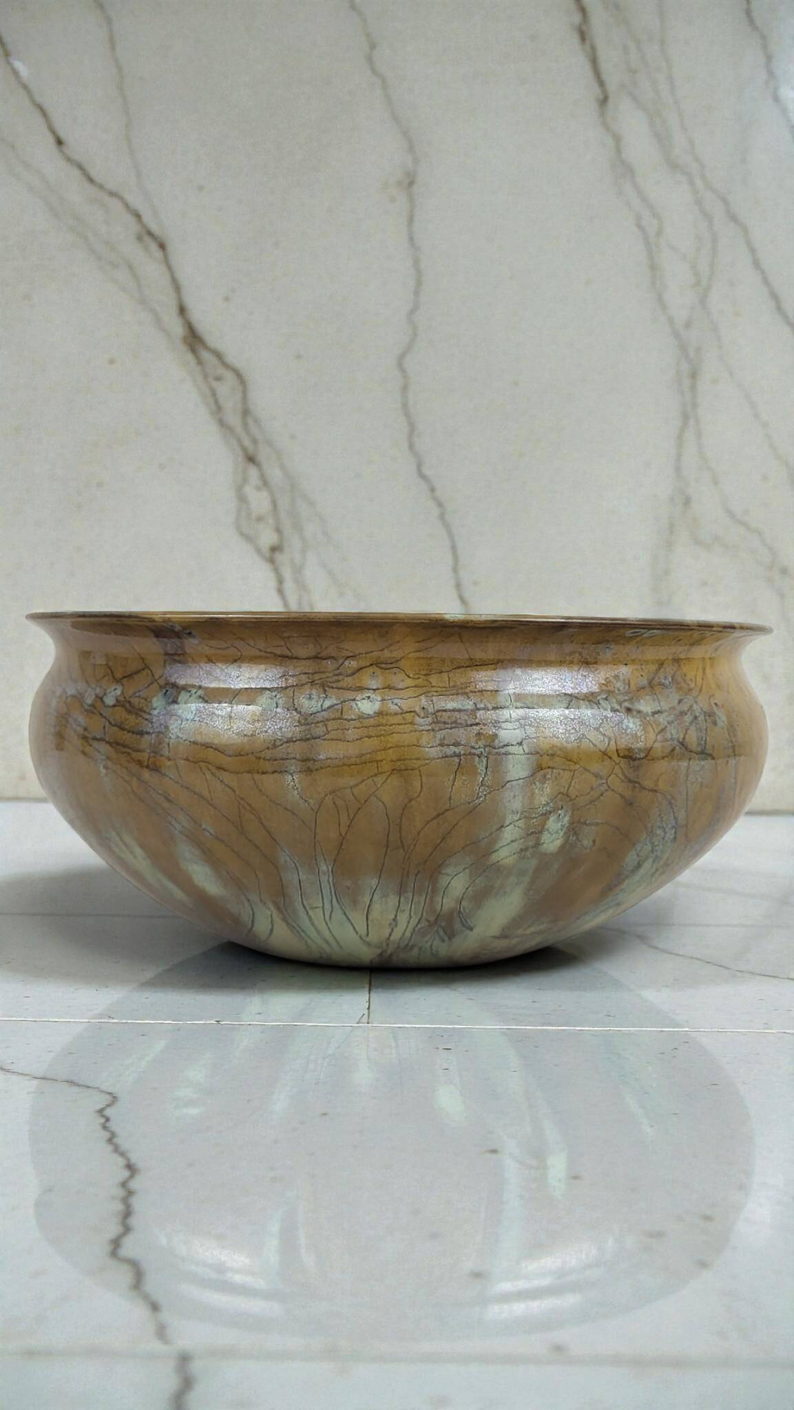 Stoneware salad bowl signed Anne Marie Sybesma De Bay, aka MIEP La Borne