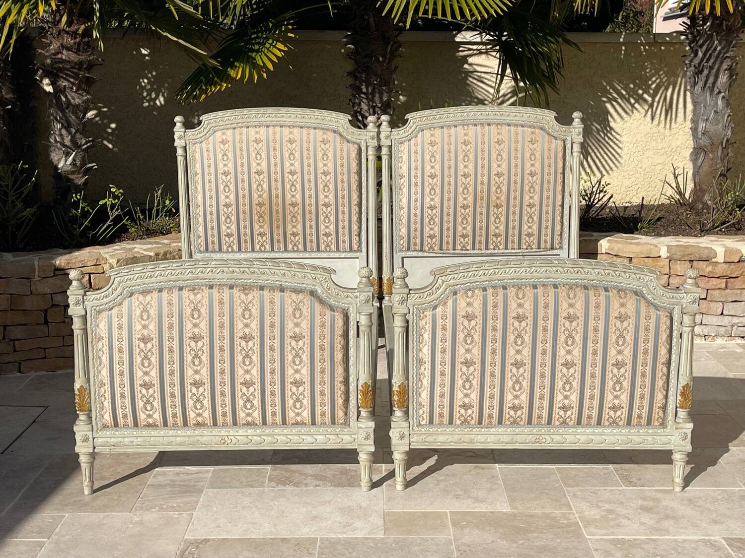 Paire de Lits Laqués Style Louis XVI