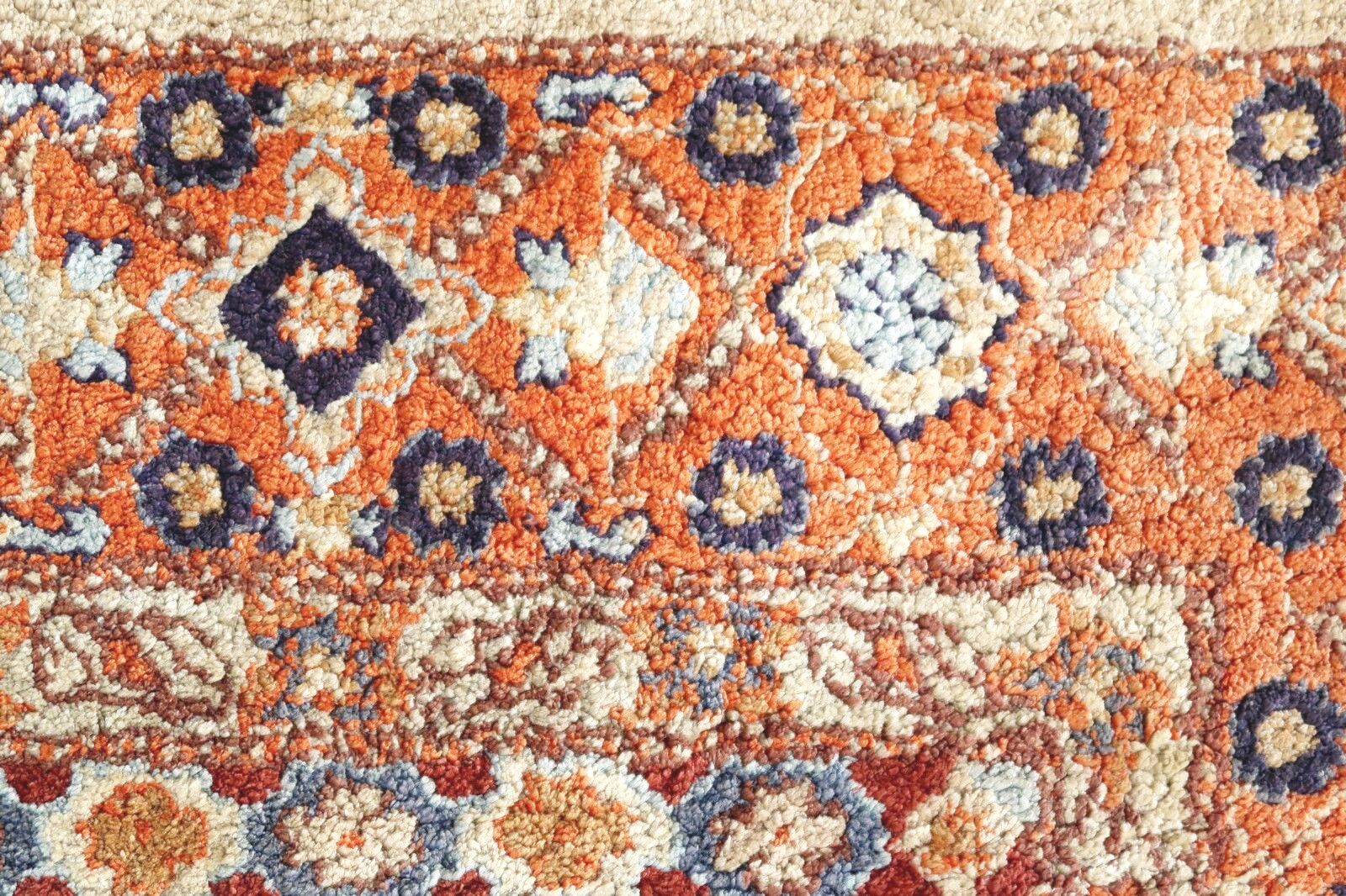 Chinese silk rug 1950 190 X 125 cm