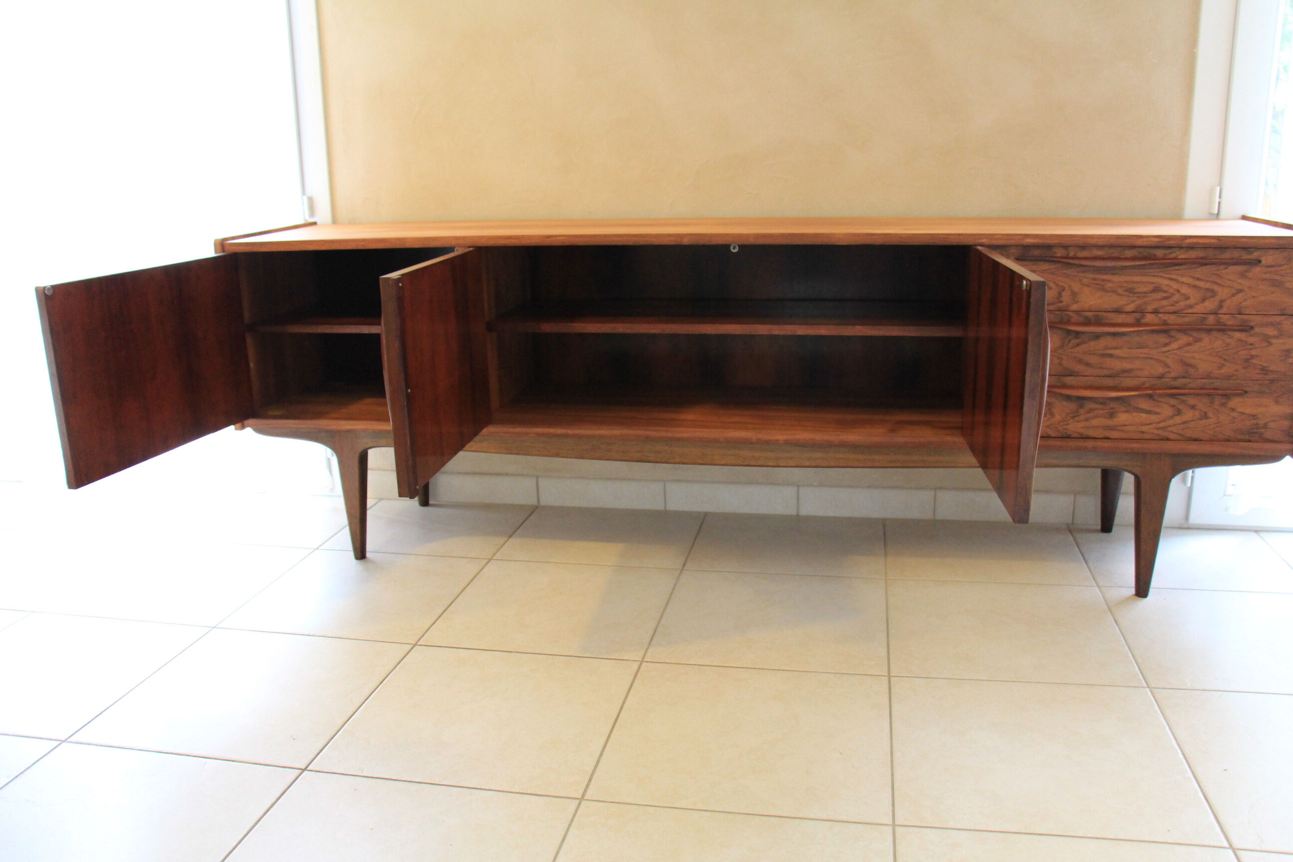 Enfilade design scandinave en palissandre de Rio