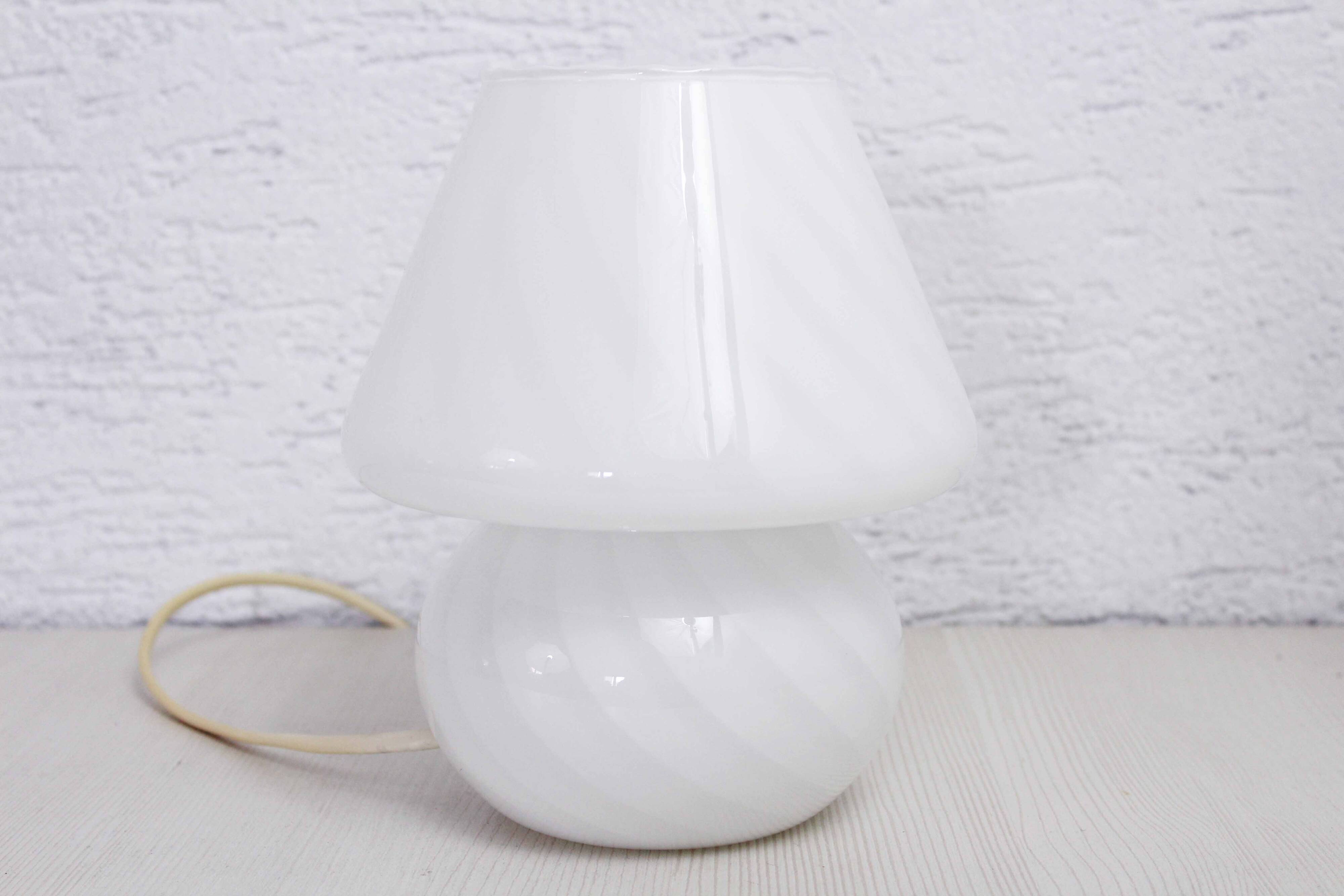 Lampe à poser en verre de Murano