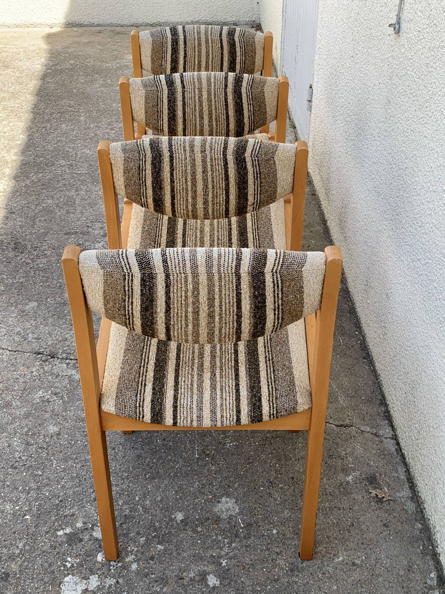 Suite de 4 chaises self hêtre laiton et laine 1960