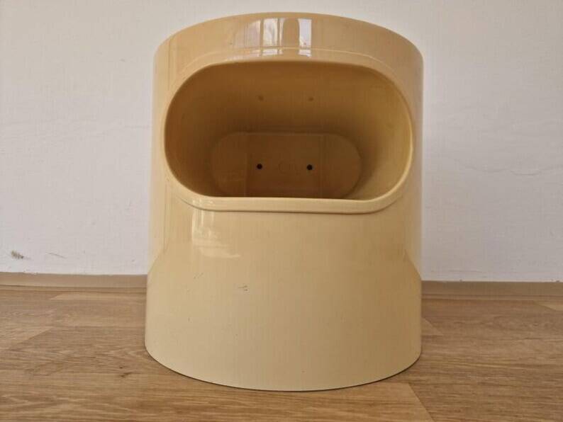 Midcentury Space Age Side Table Artemide, design Emma Gismondi, Italy, 1960s