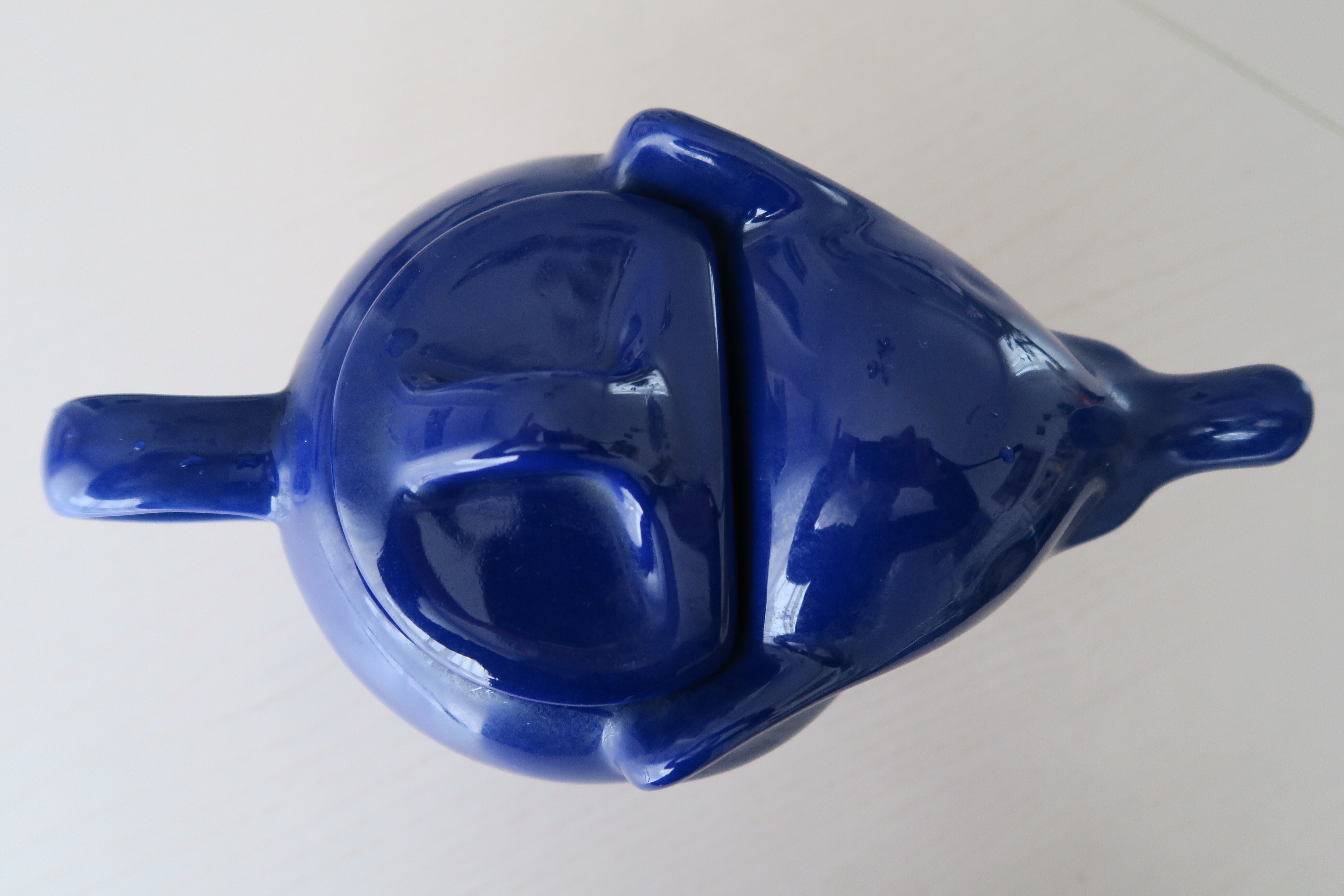 Blue elephant teapot lipton vintage
