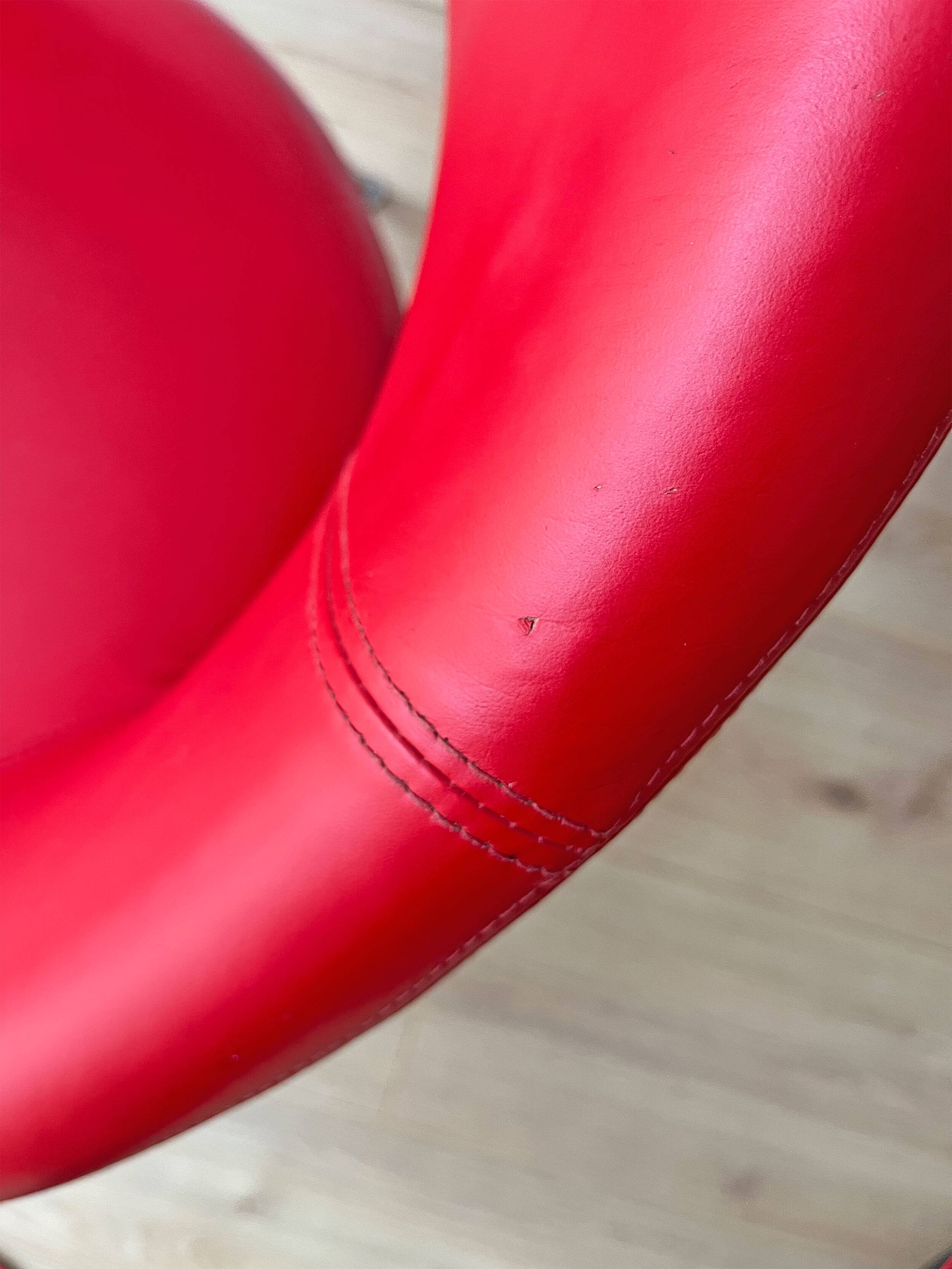 Chaise Artifort Nina vintage, cuir rouge, René Holten années 1990