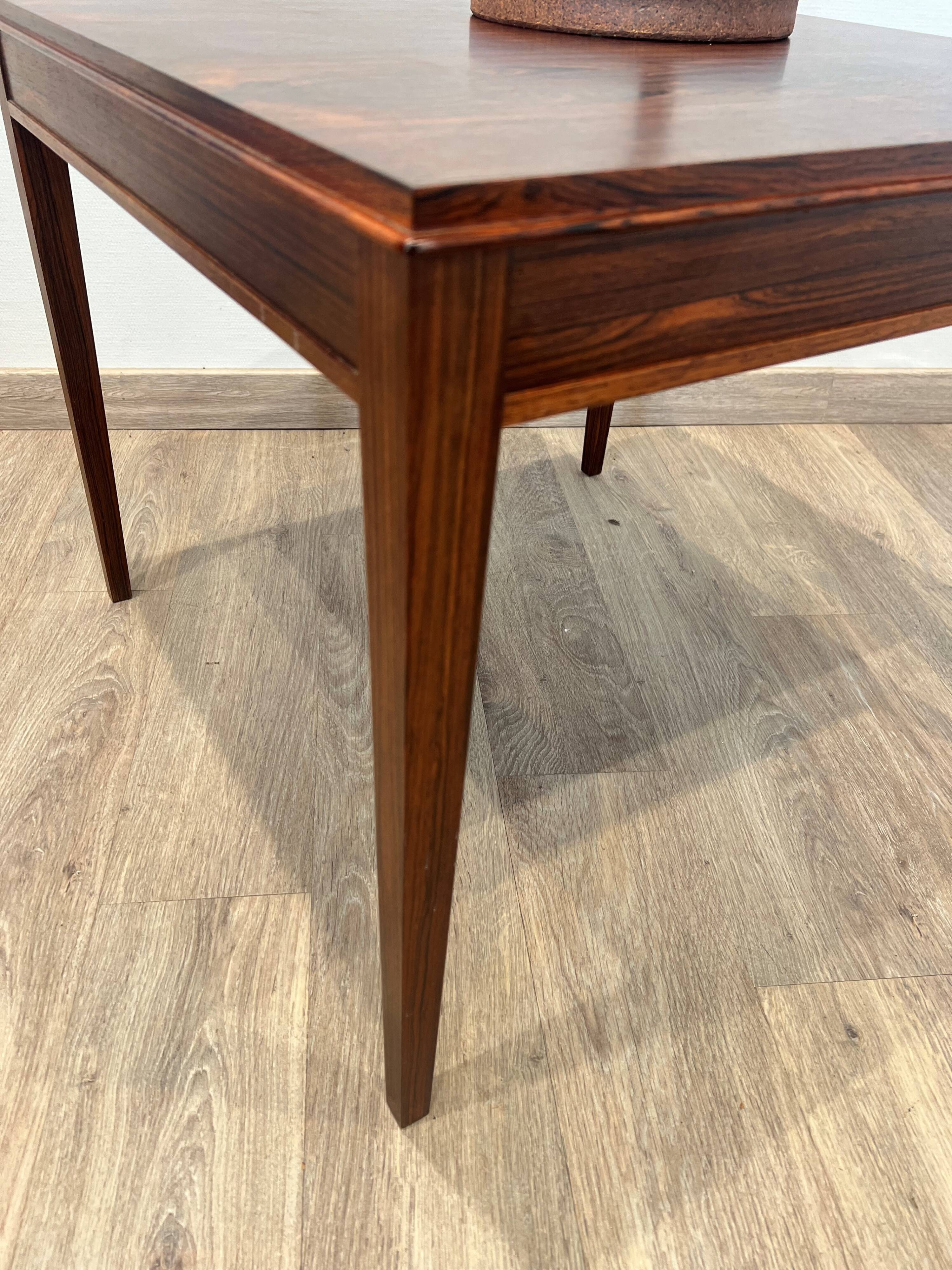 Coffee table in Rio rosewood Denmark