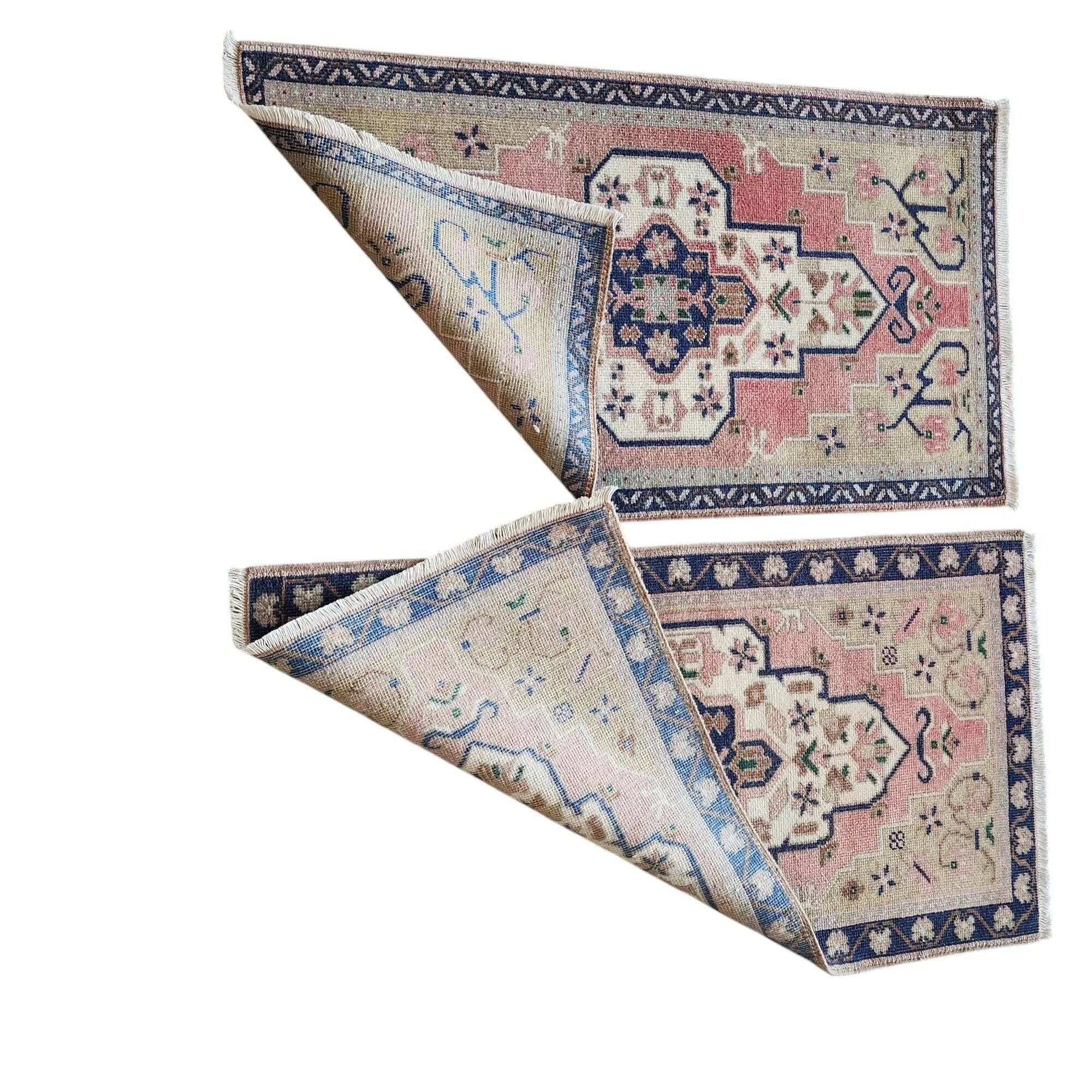 Set of 2 vintage handmade Turkish rugs 55x98 cm