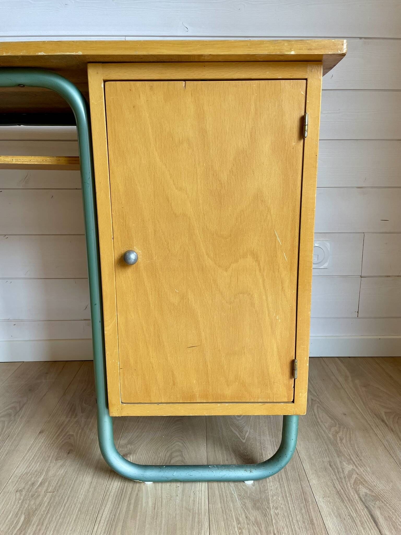 Vintage Stella 1950 school desk and swivel chair set