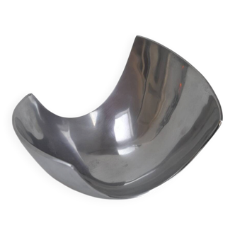 Asymmetrical aluminium fruit dish from the 90s.