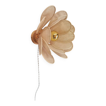 Flower wall light made of rattan petals and gold fabric