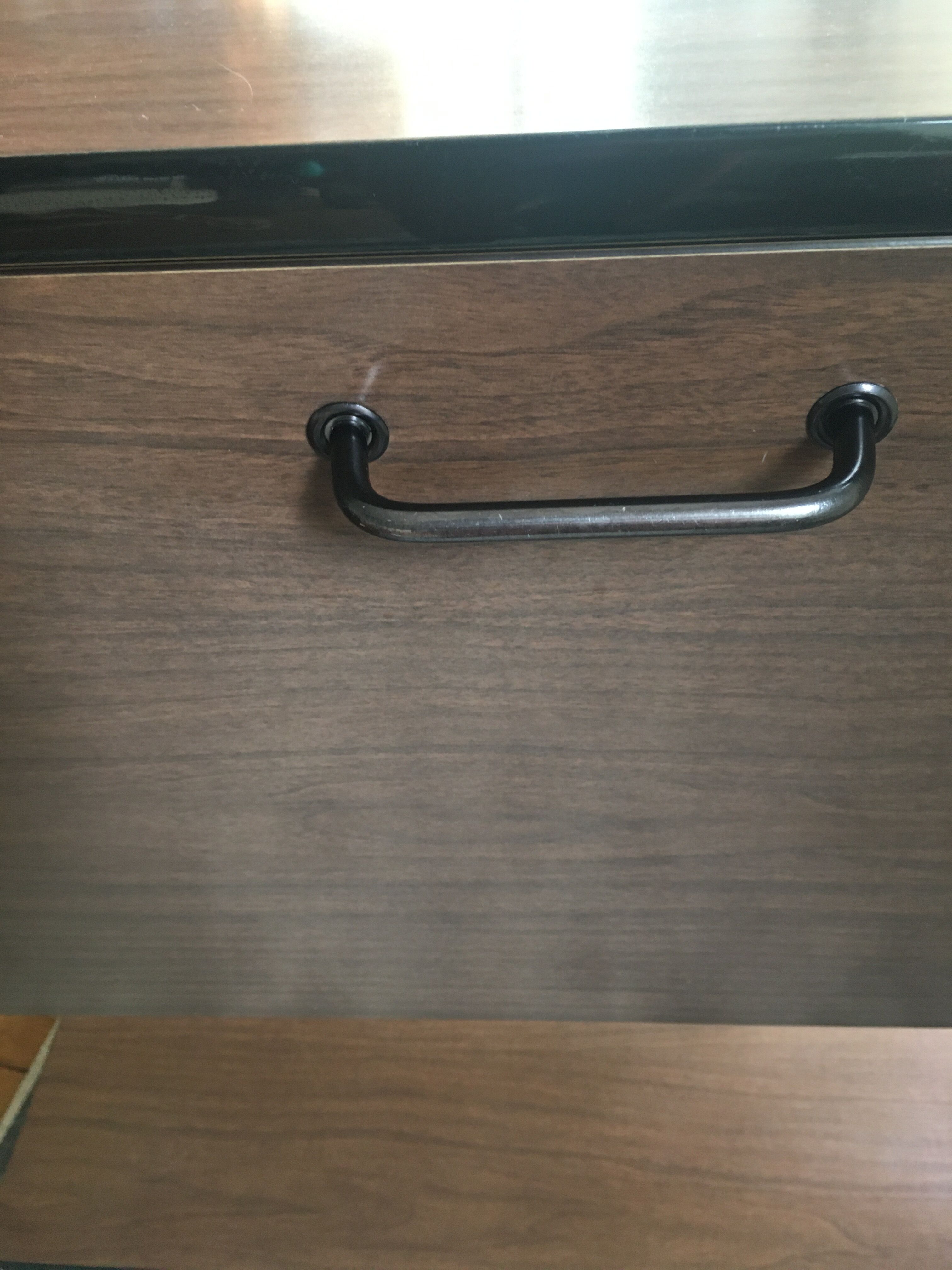 Meuble bar à roulettes en formica 50/60