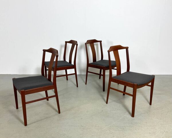 Chaises scandinaves en teck Yngve Ekström années 60 MidCentury