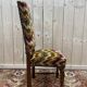 4 chaises de style Louis XIII en bois tournés et velours