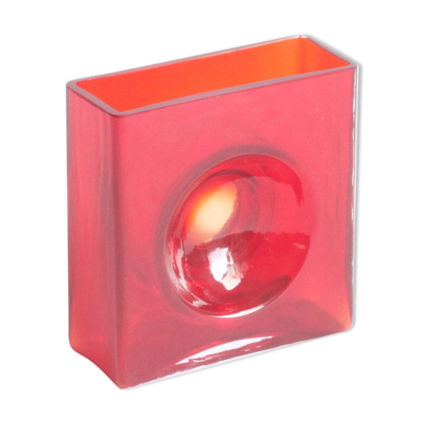 Diabolo red lens vase by Christian Tortu