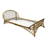 Lit en rotin des années 1960 avec son sommier métal.