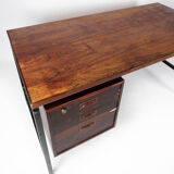 Desk in rosewood and legs in metal, of Danish design from the 1960s