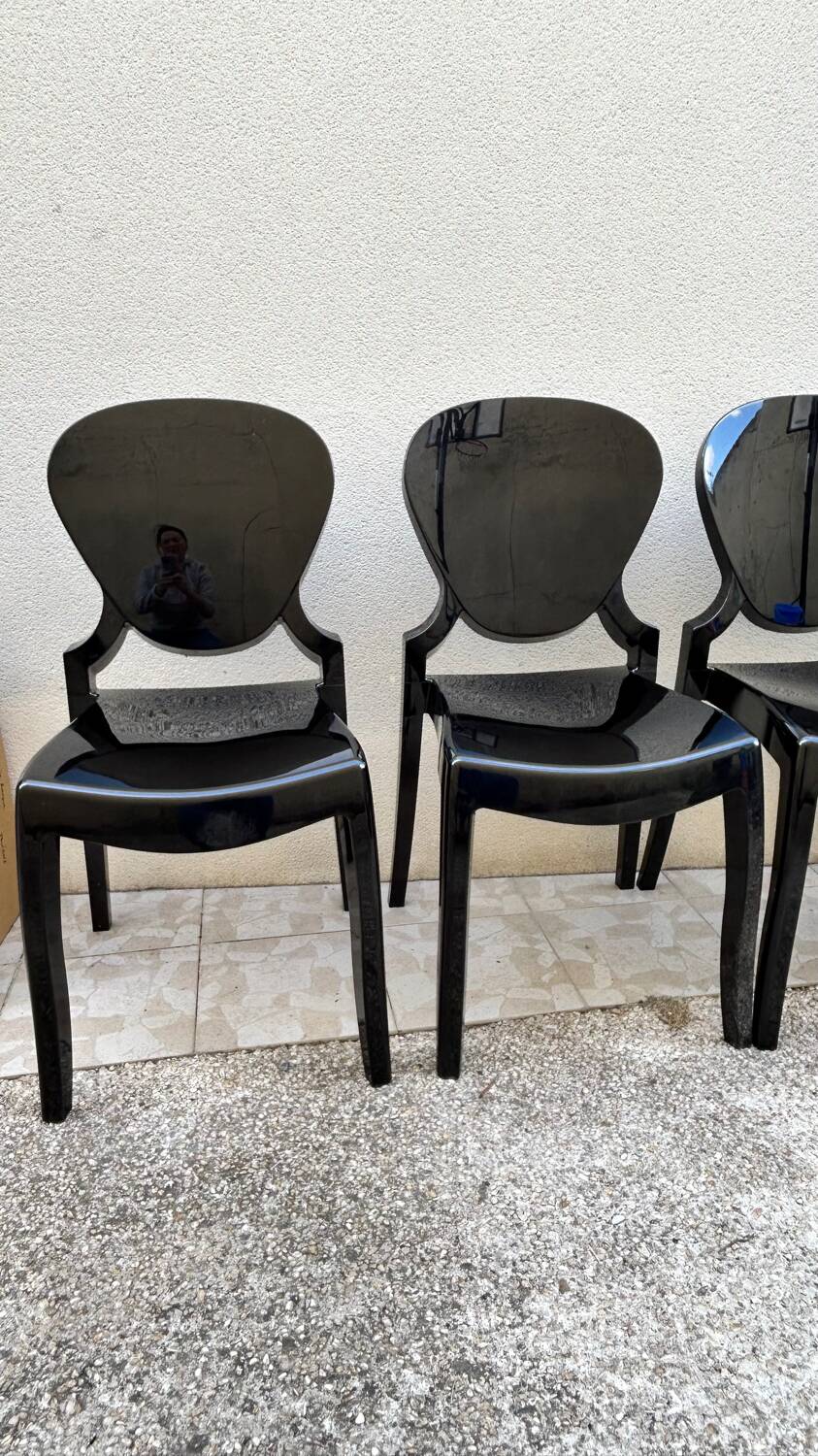 4 Queen chairs 650 Pedrali