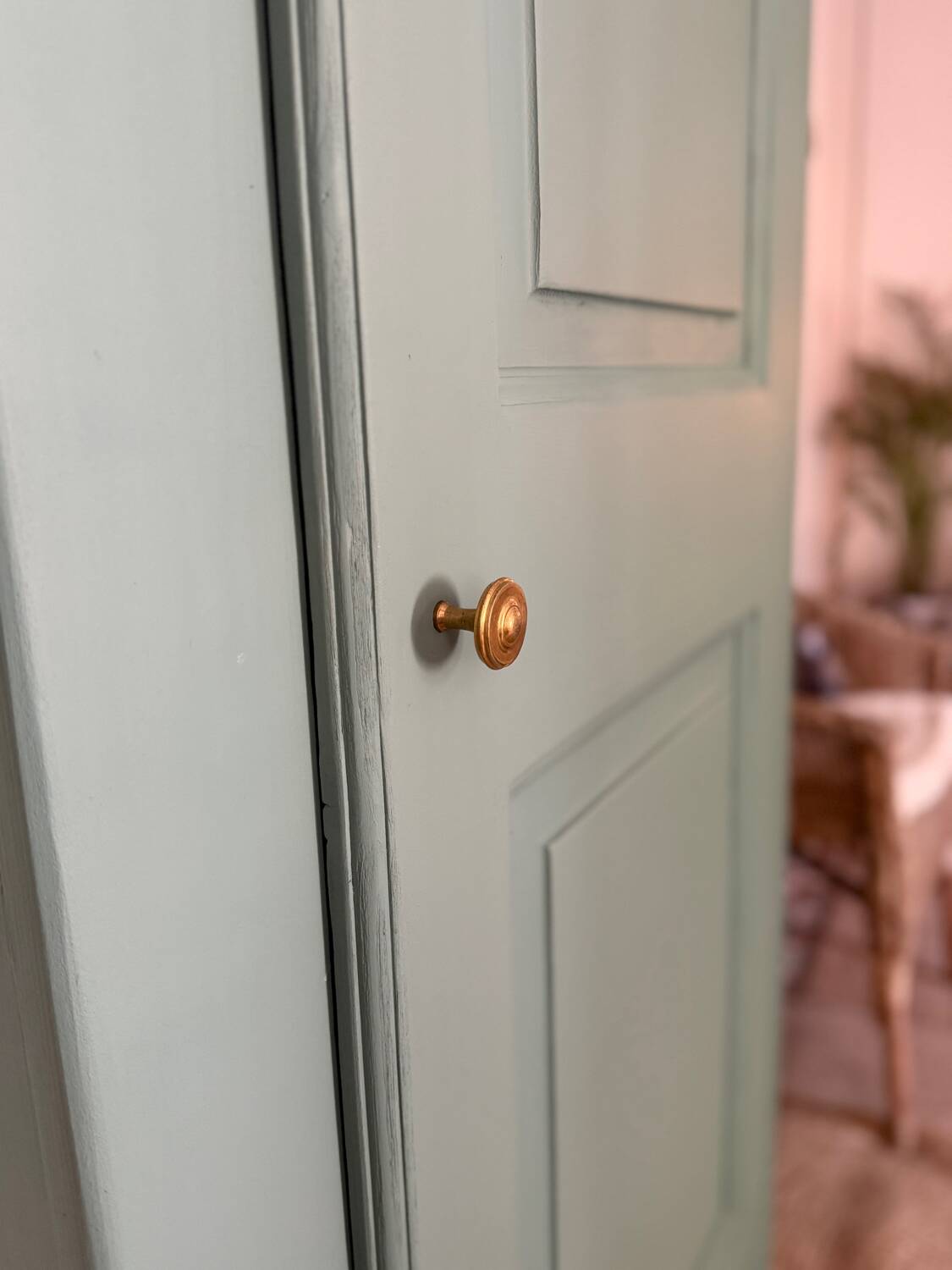 Solid wood cupboard