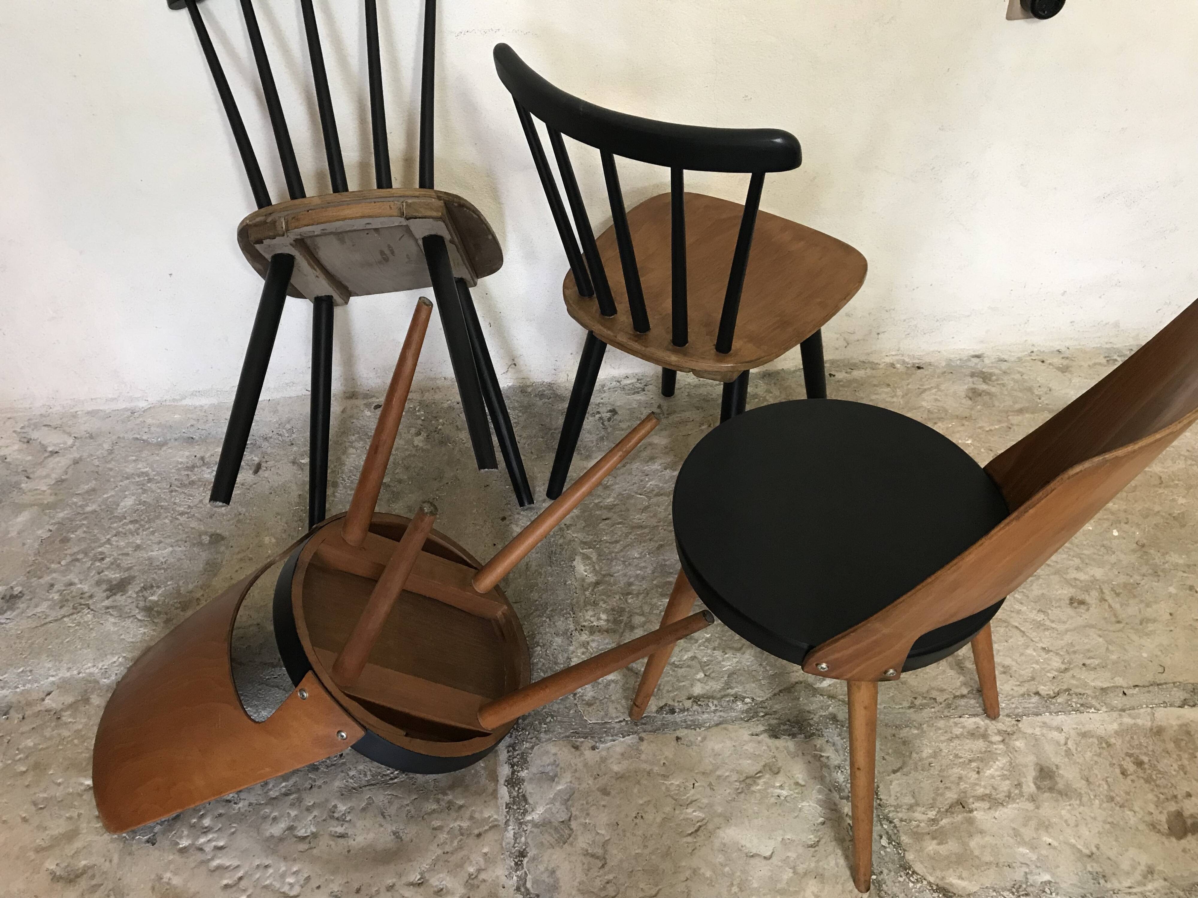 Set of 4 vintage chairs 1960