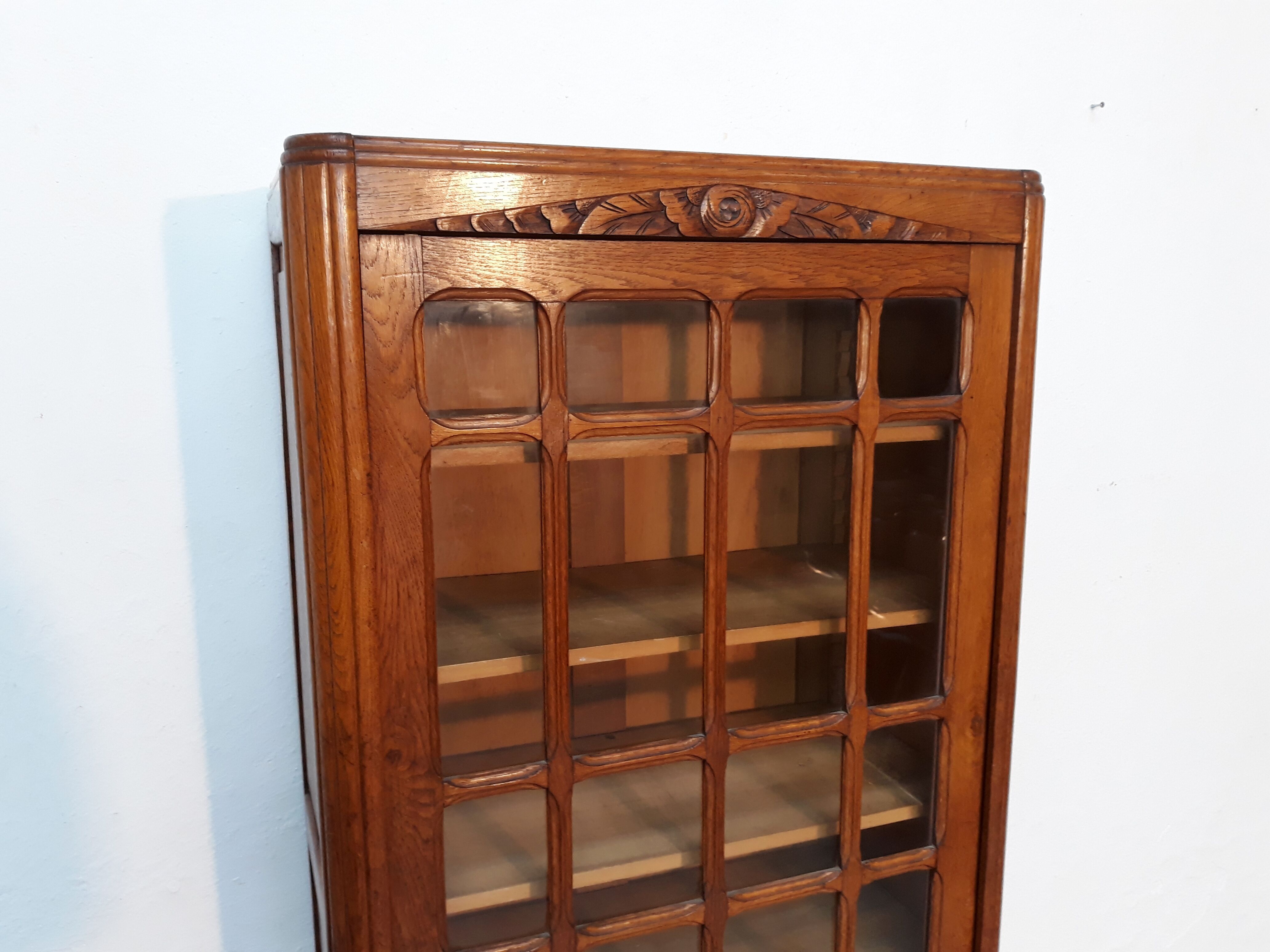 Art Deco wardrobre