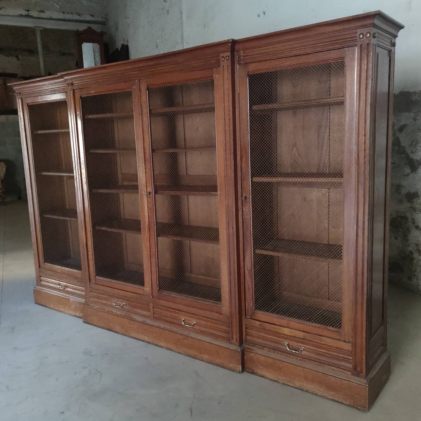 Solid oak library late 19th century around 1890