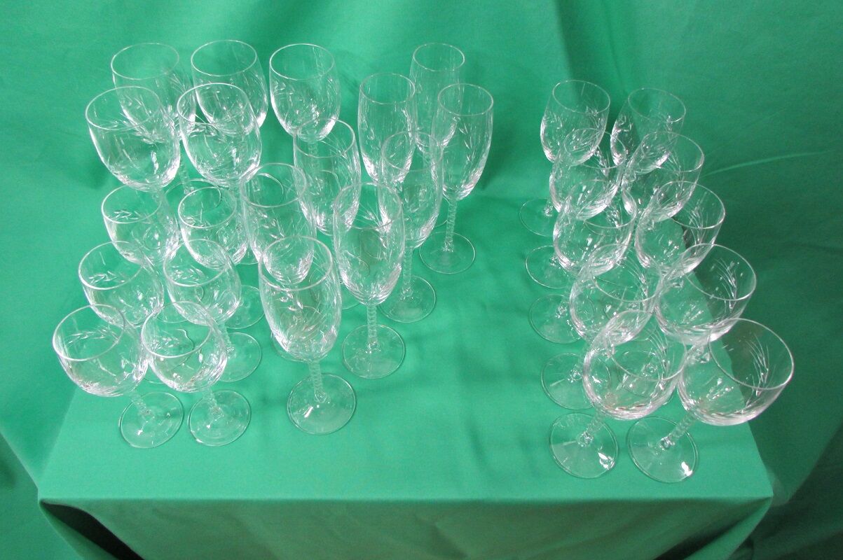 Série de verres à pied en cristal , 1980s
