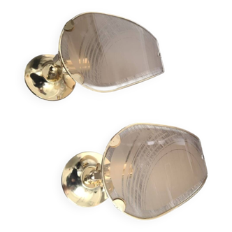 Set of 2 wall lights in gilded brass and opaline glass